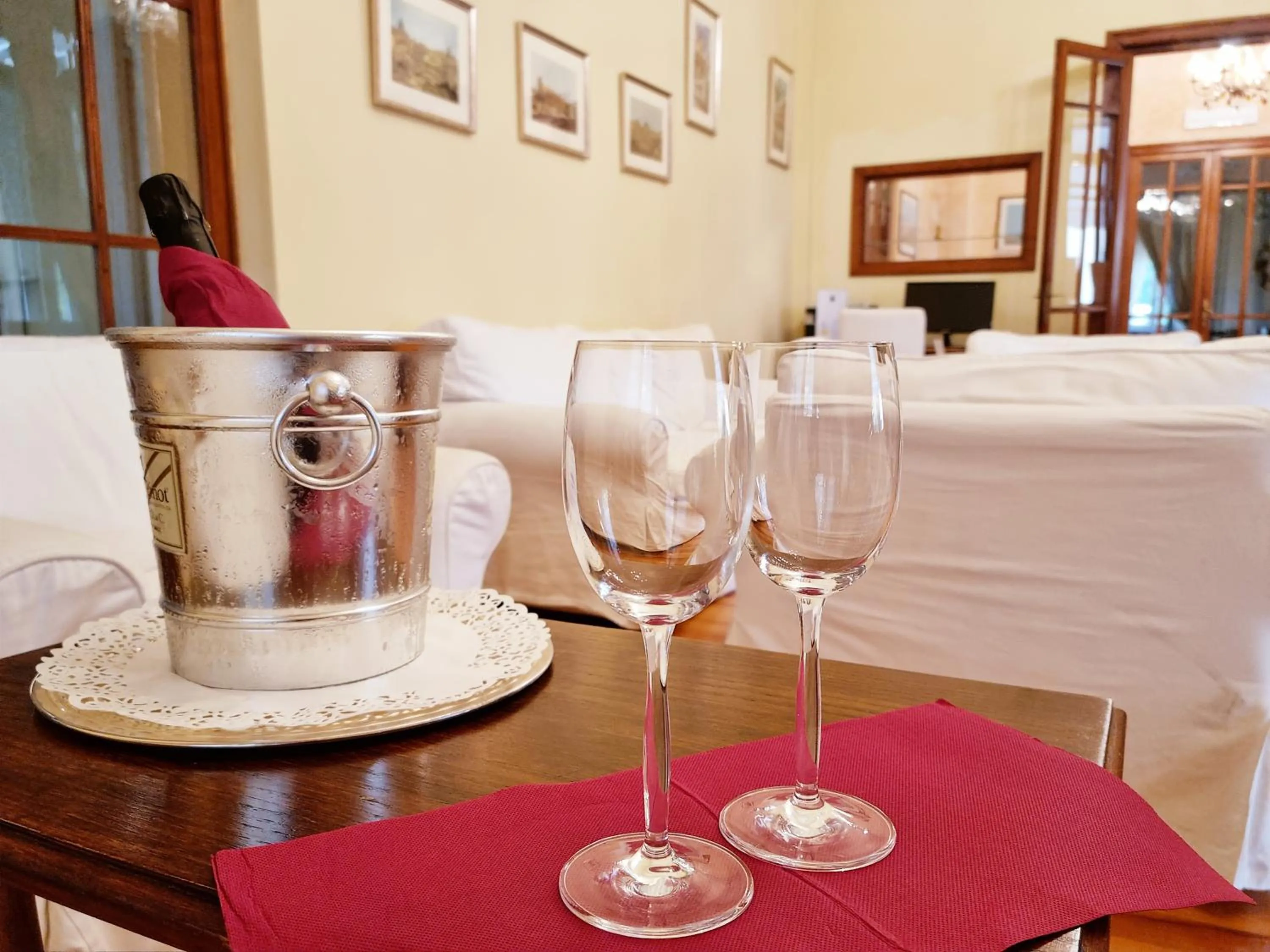 Lounge or bar in Hotel Canali - Le Cinque Terre