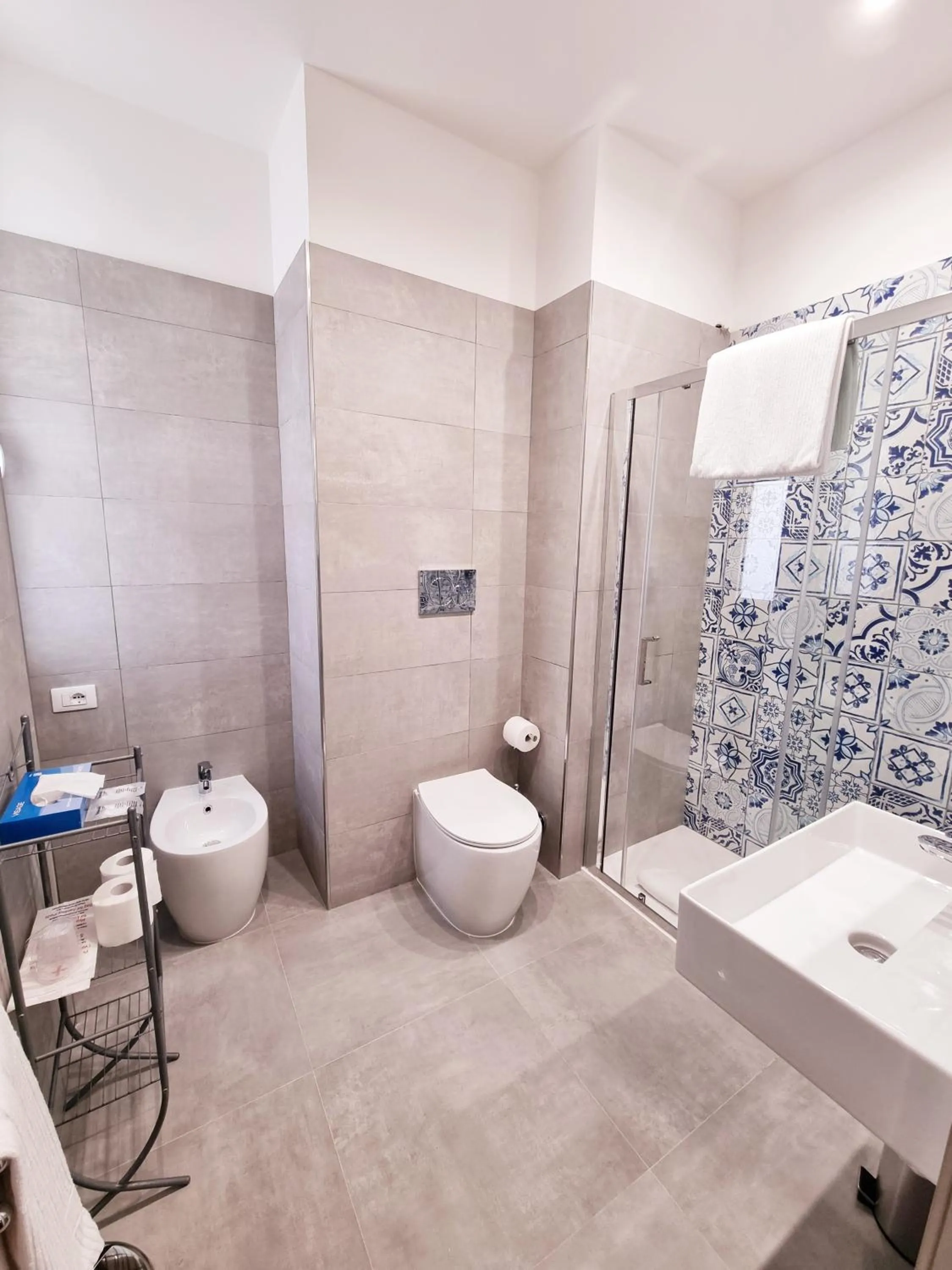 Bathroom in Hotel Canali - Le Cinque Terre