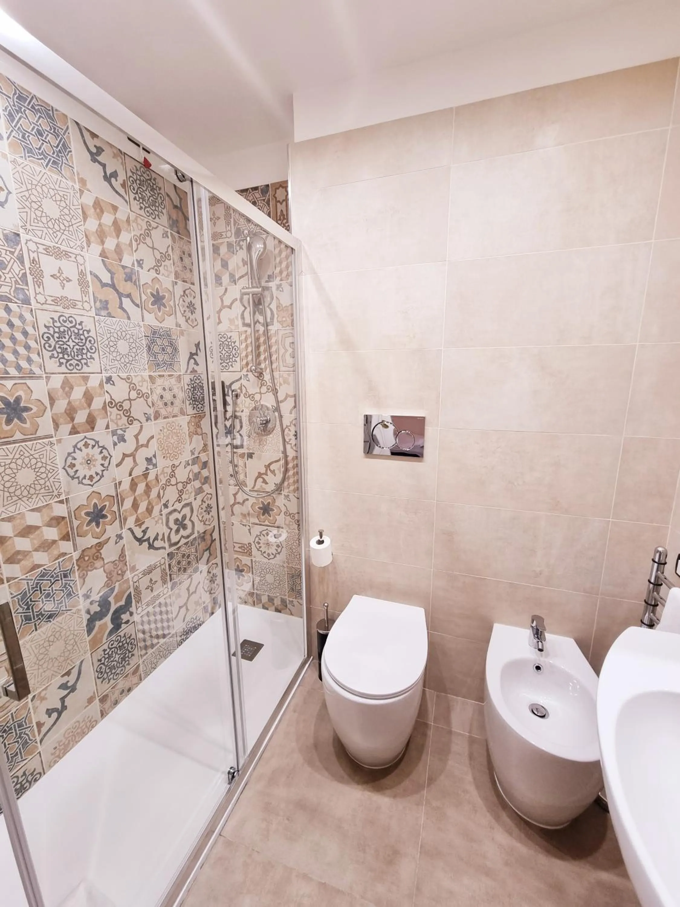 Bathroom in Hotel Canali - Le Cinque Terre