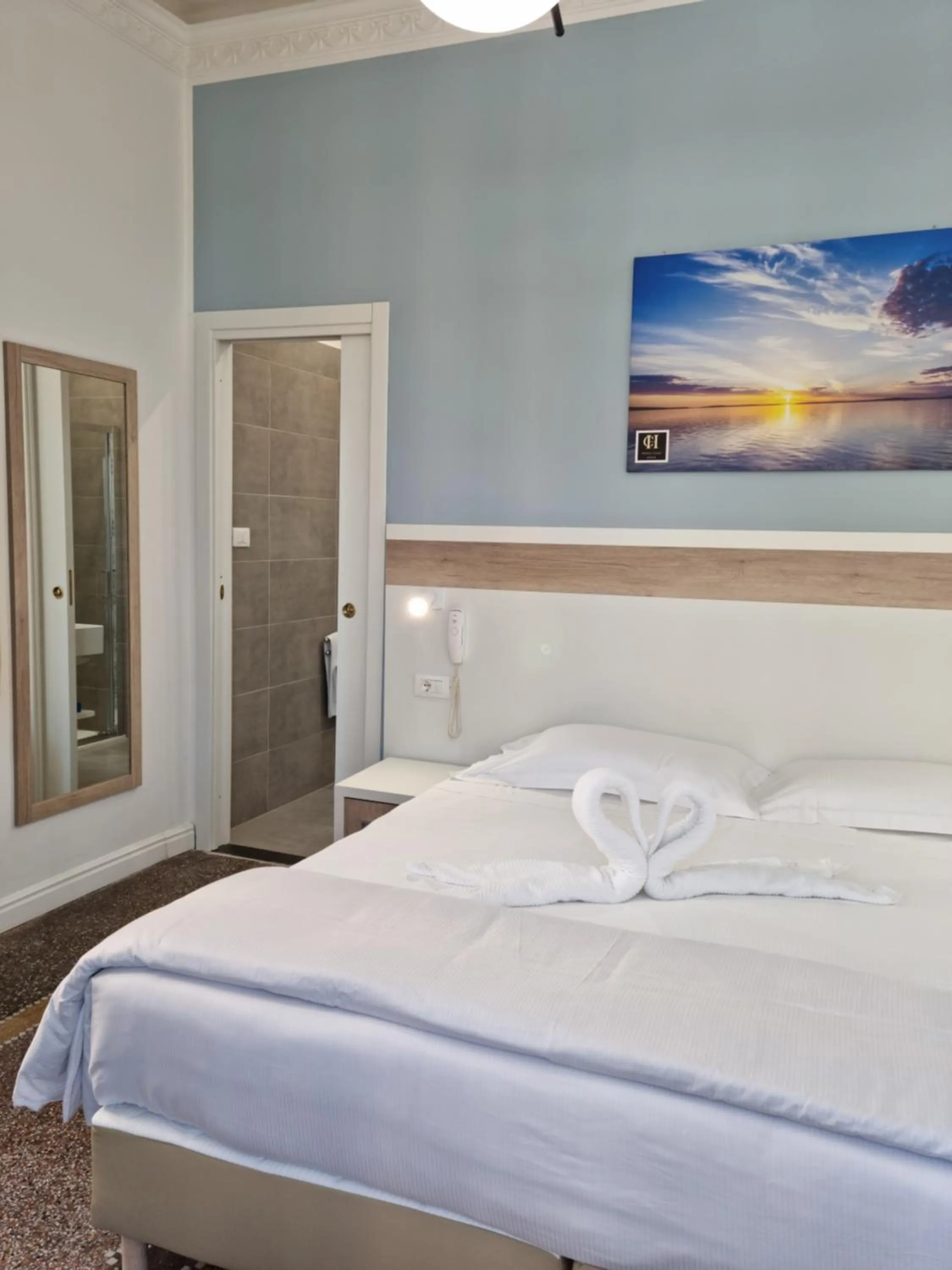 Bed in Hotel Canali - Le Cinque Terre