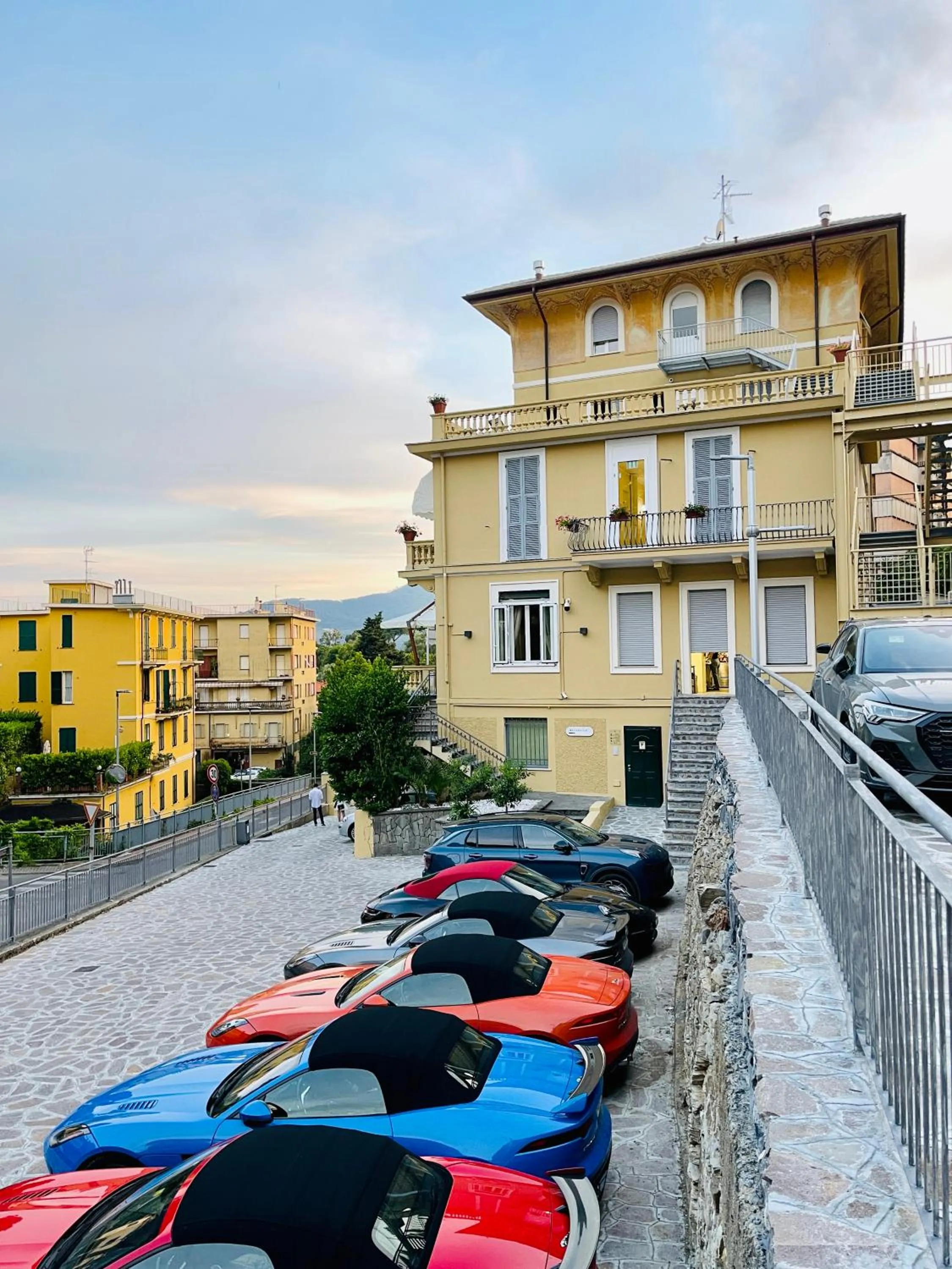Parking in Hotel Canali - Le Cinque Terre