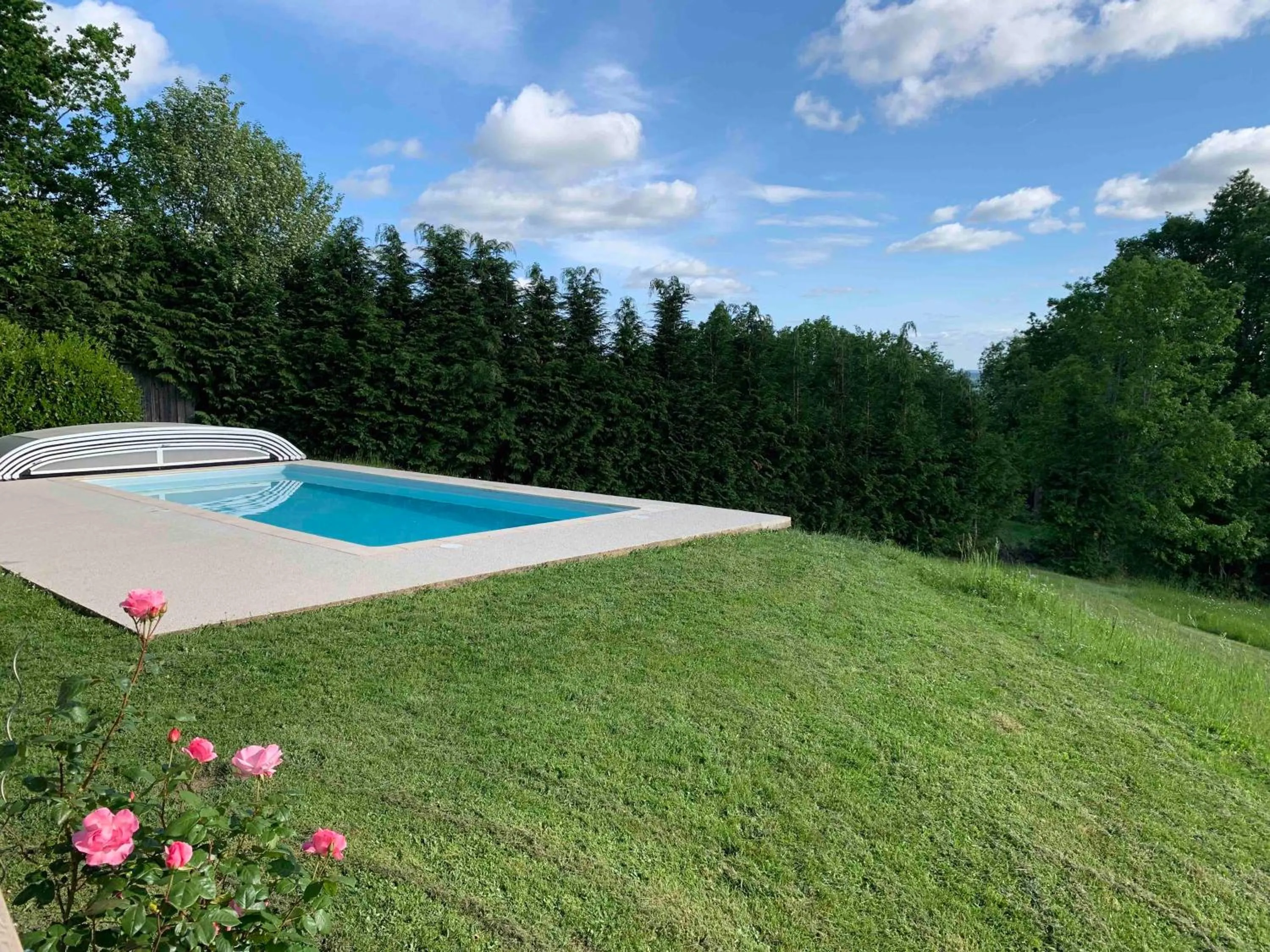 Spring in La Maison des Oiseaux