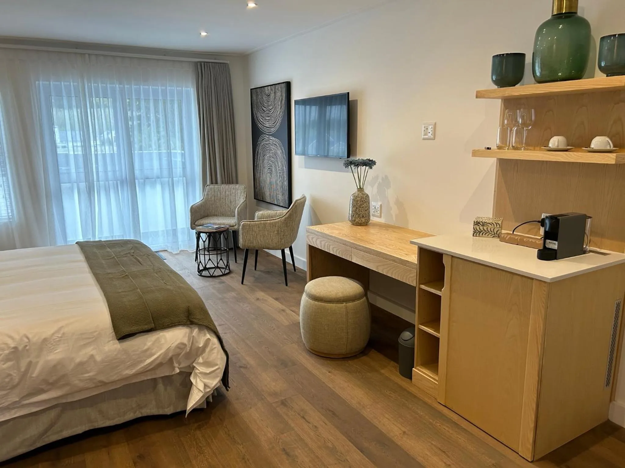 Bed in Mirabelle Guesthouse