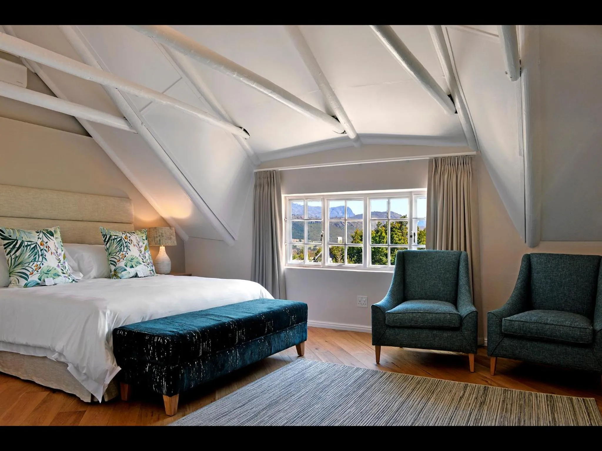 Bedroom, Bed in Mirabelle Guesthouse