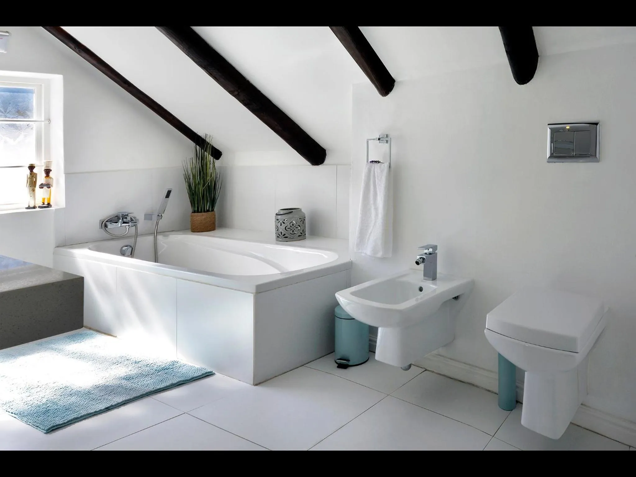 Bathroom in Mirabelle Guesthouse