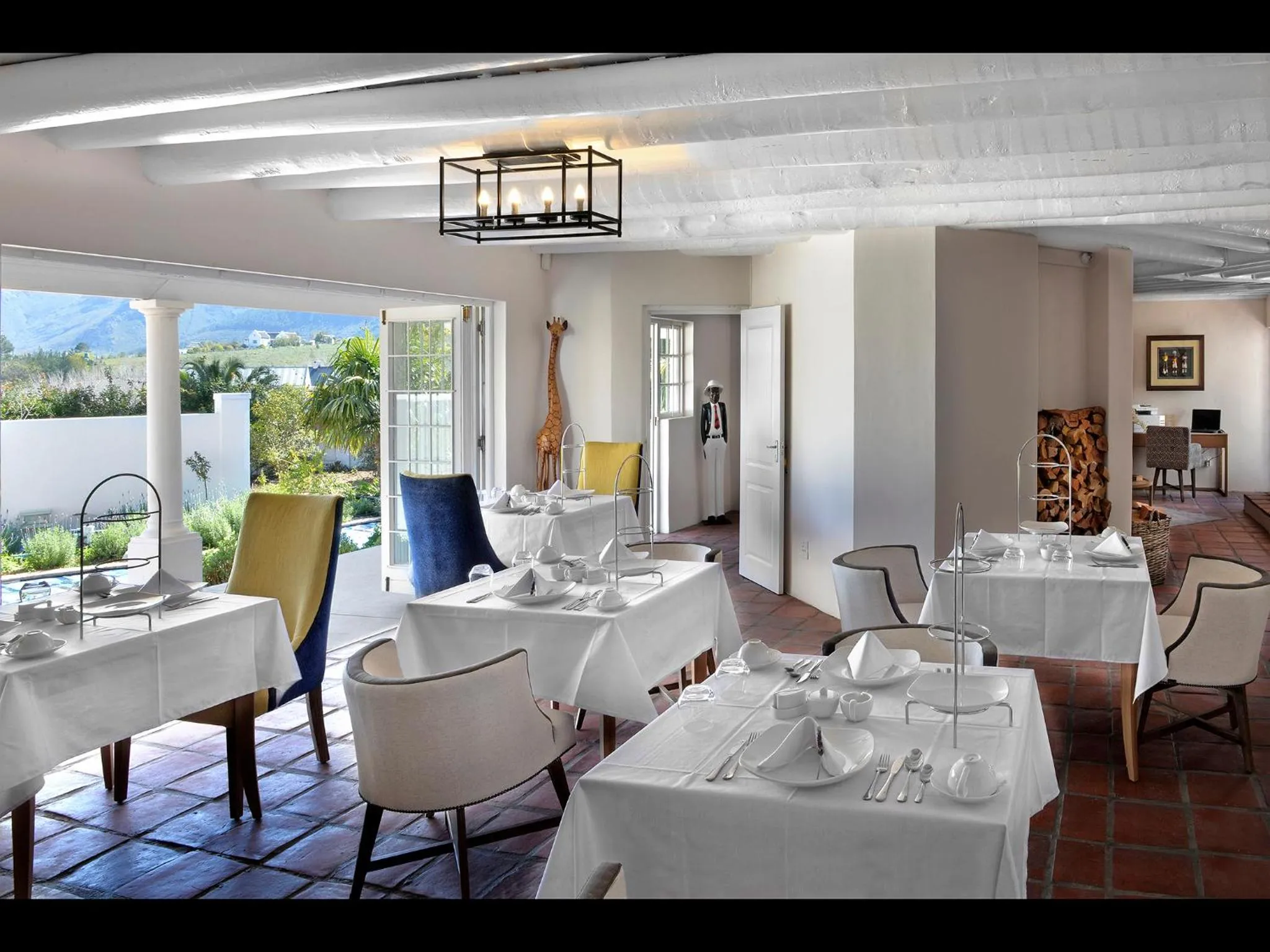 Dining area in Mirabelle Guesthouse