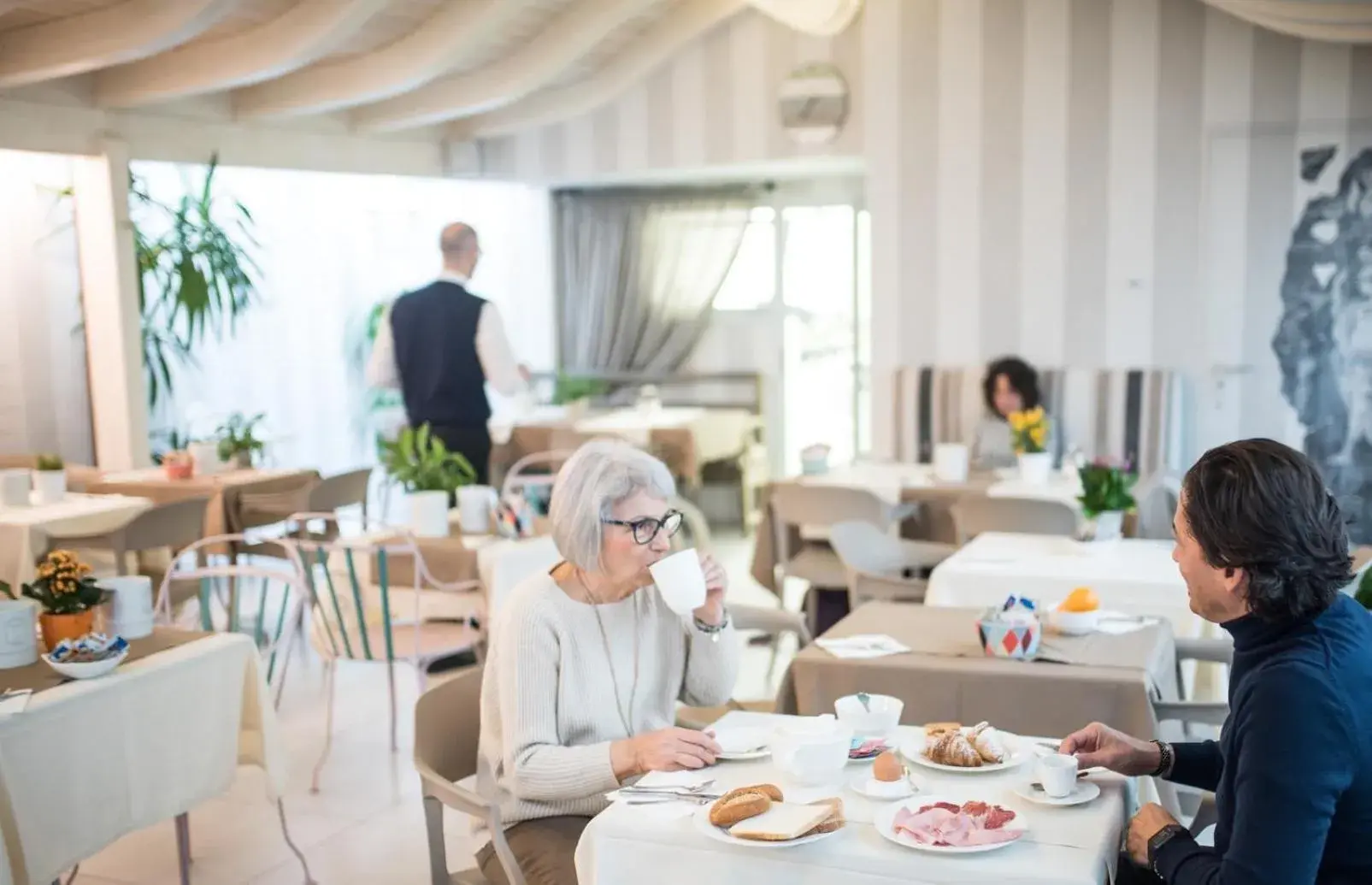 Restaurant/places to eat in Hotel Torino Restaurant/places to eat in Hotel Torino