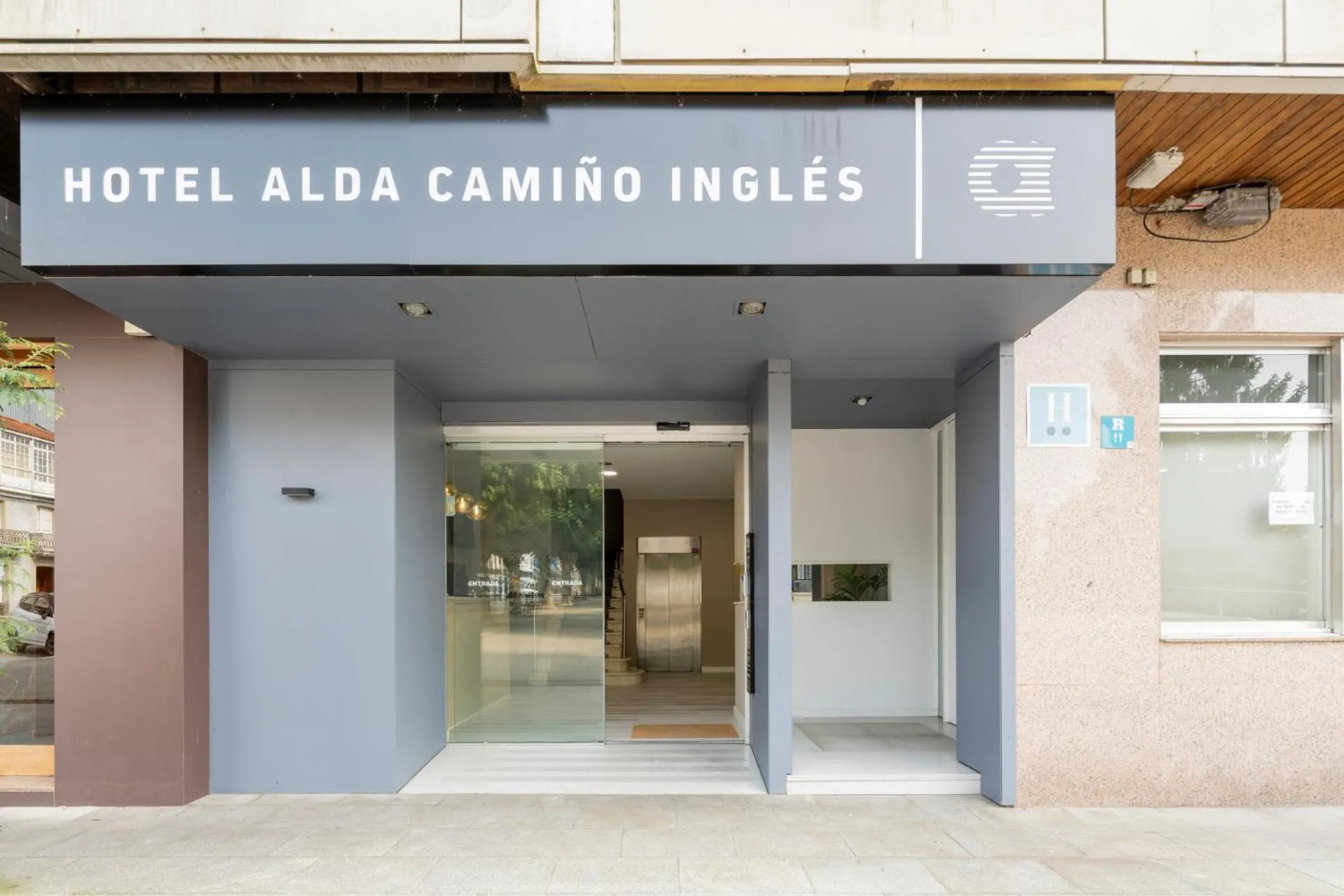 Property building in Hotel Alda Camiño Inglés