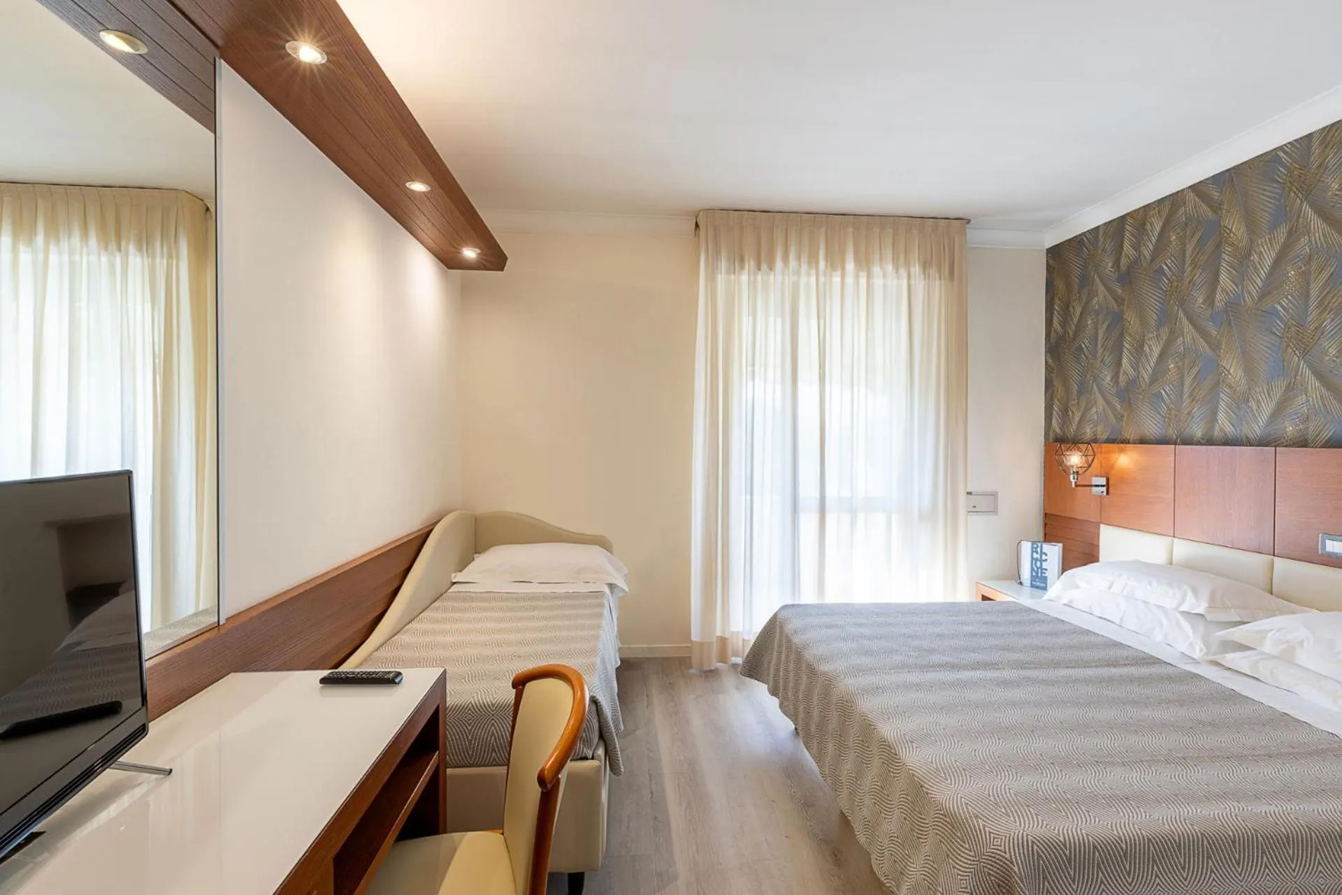 Bedroom in Hotel Poker