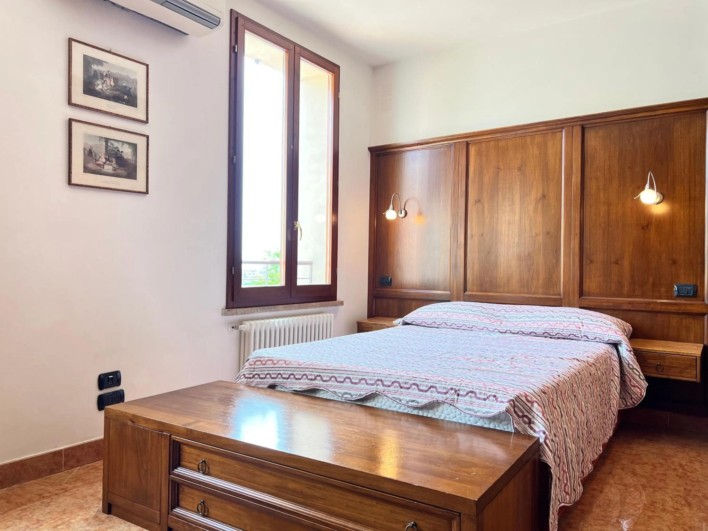 Bed in Provenzano Studios