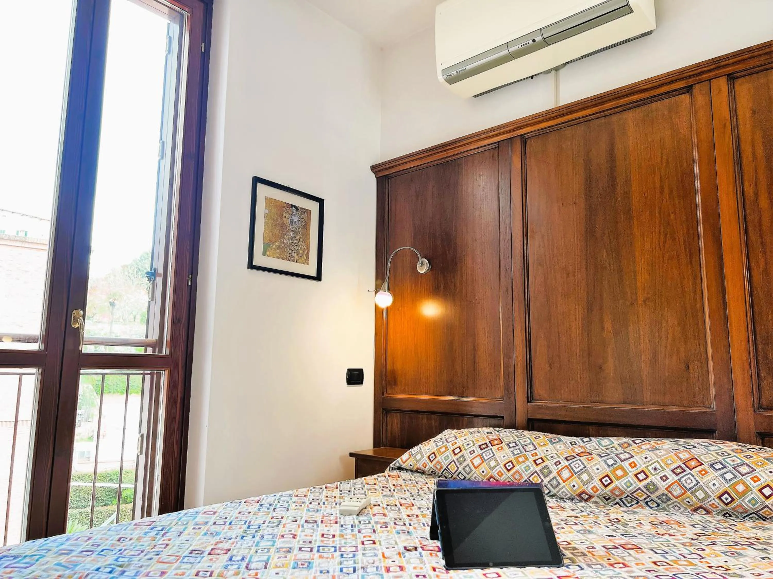 Bed in Provenzano Studios