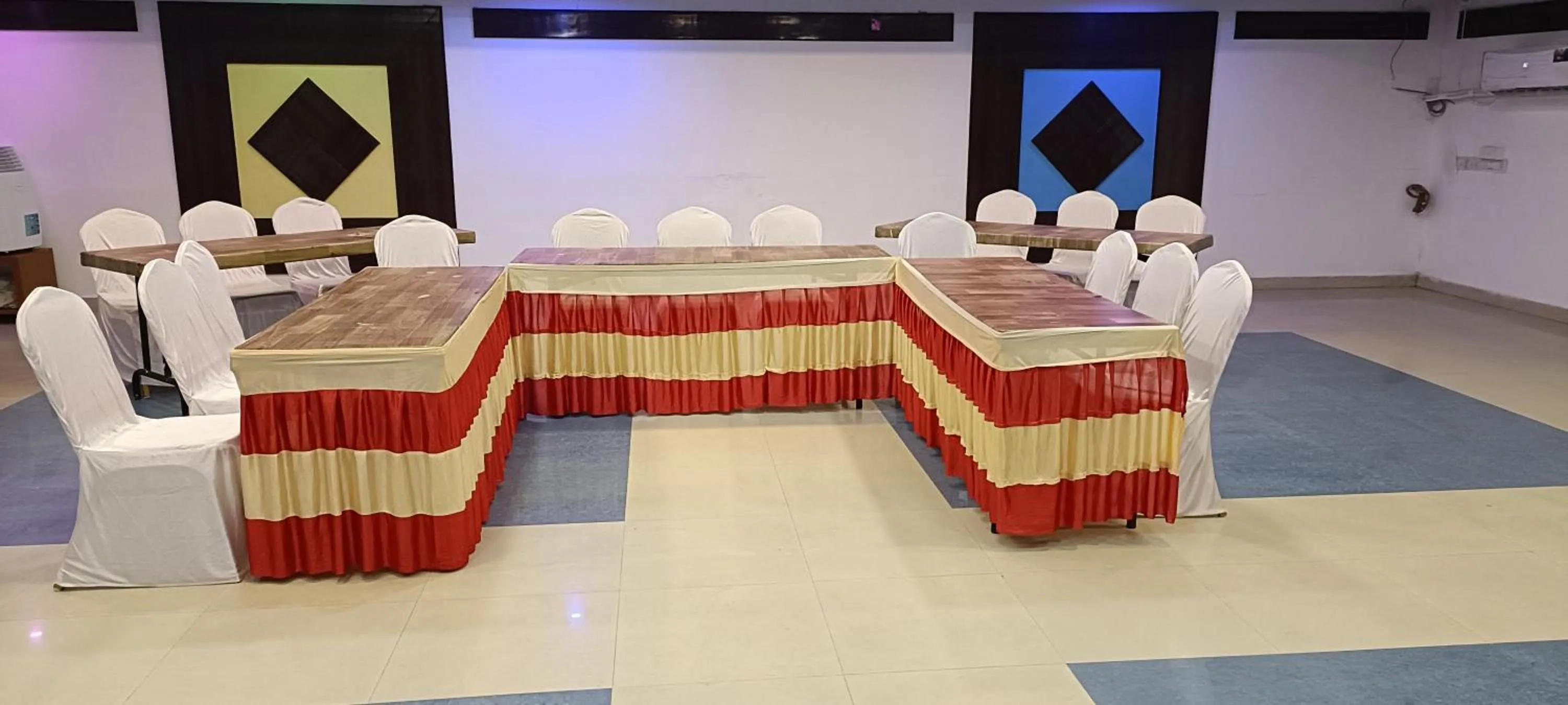 Meeting/conference room in GT Grande Hotel-Near US Consulate