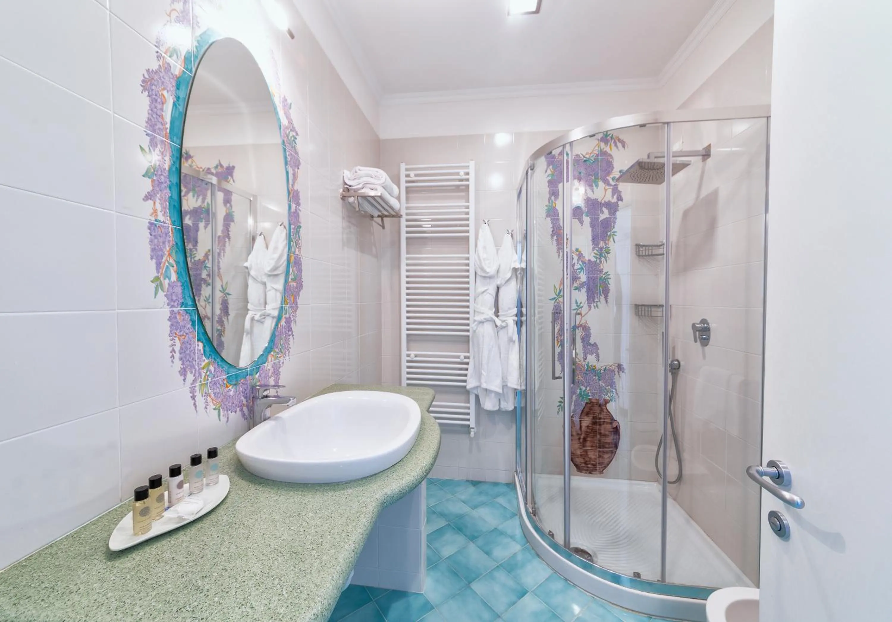 Bathroom in Hotel La Madonnina