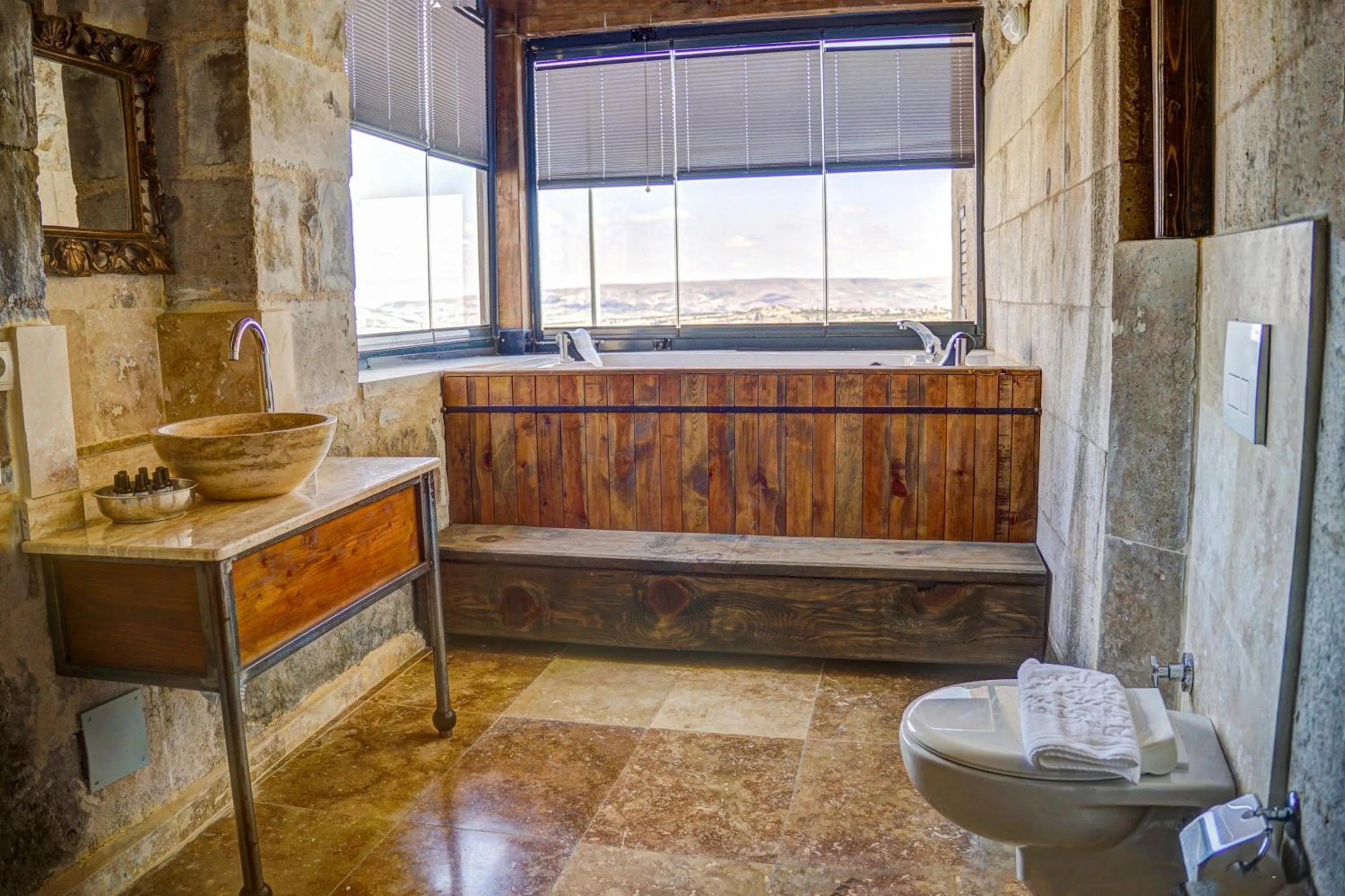 Shower in Karma Cappadocia