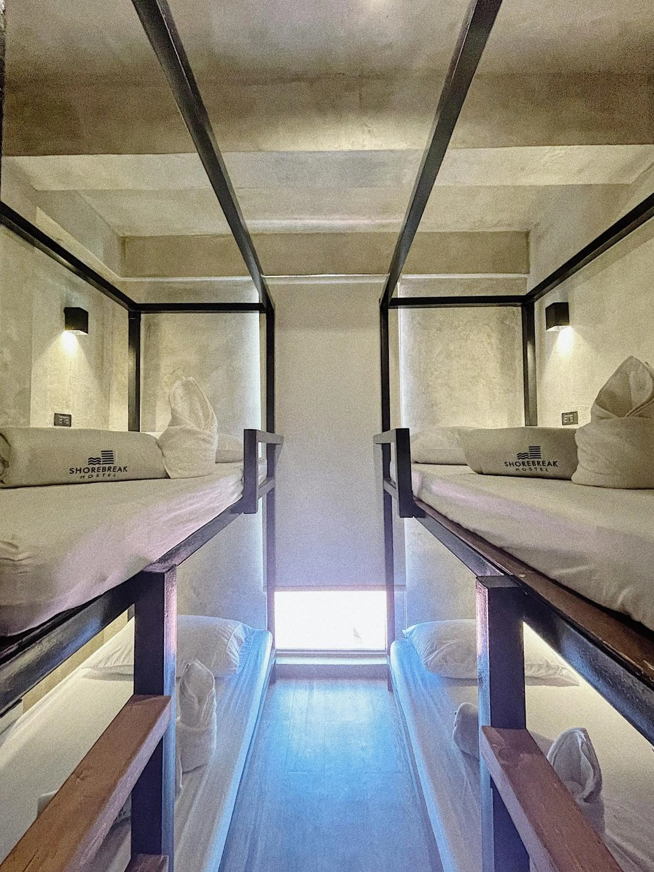 bunk bed, Bed in Shorebreak Hostel San Juan La Union