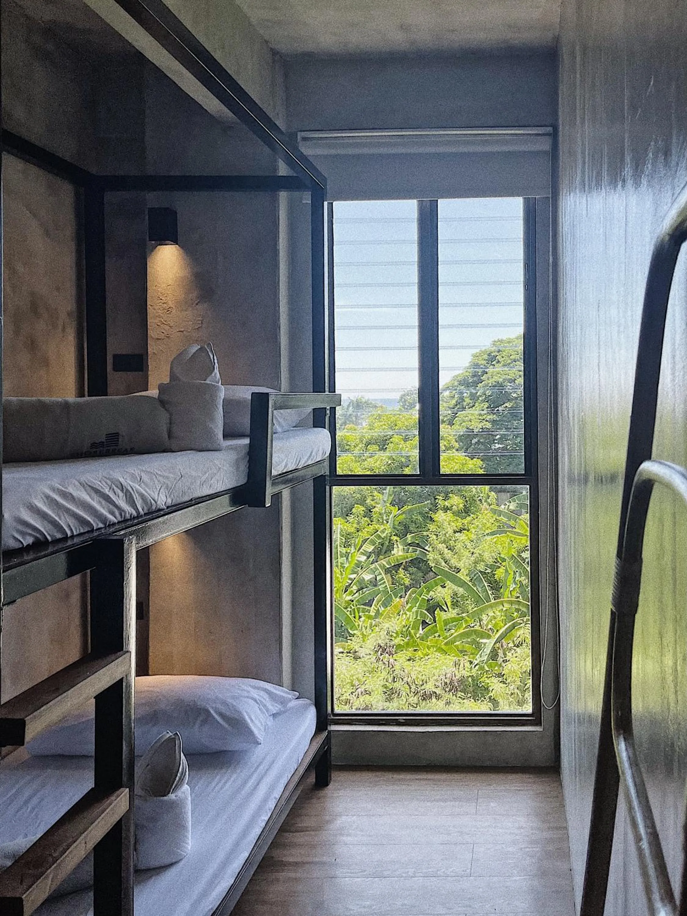 Sea view, Bed in Shorebreak Hostel San Juan La Union