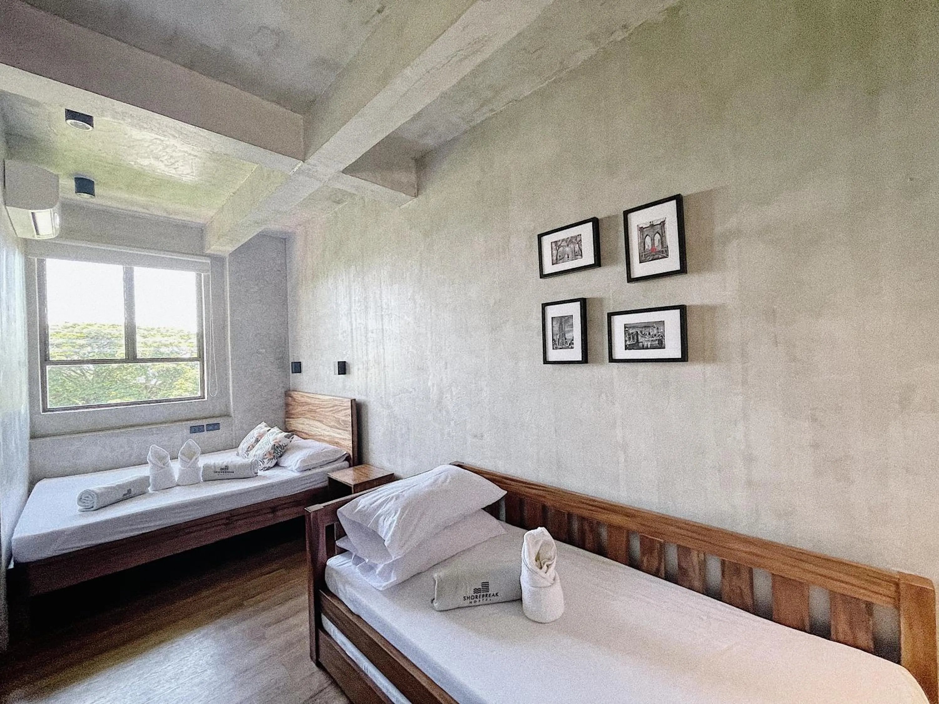 Photo of the whole room, Bed in Shorebreak Hostel San Juan La Union