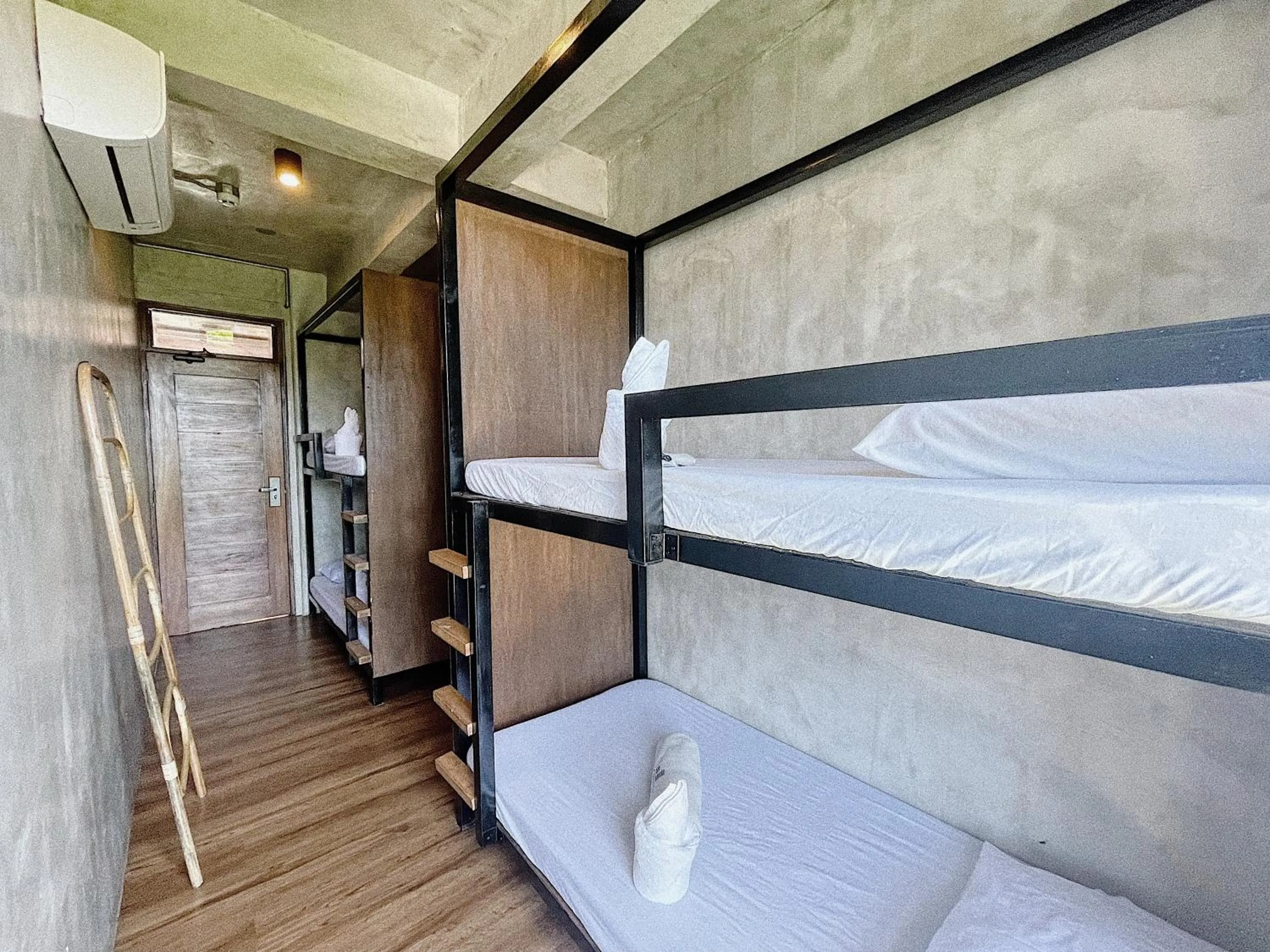Sea view, Bed in Shorebreak Hostel San Juan La Union