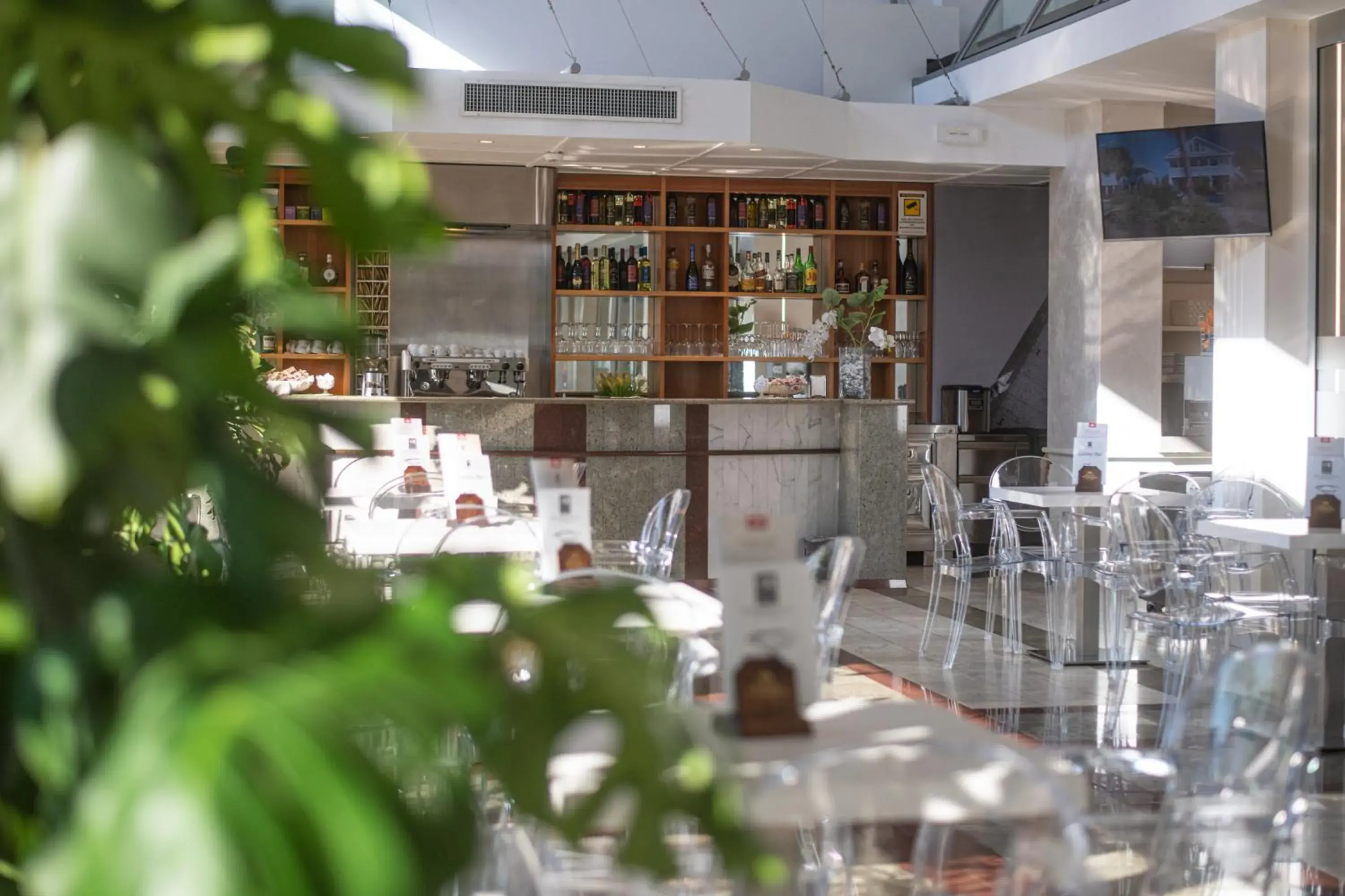 Lounge or bar in Alfa Fiera Hotel Lounge or bar in Alfa Fiera Hotel