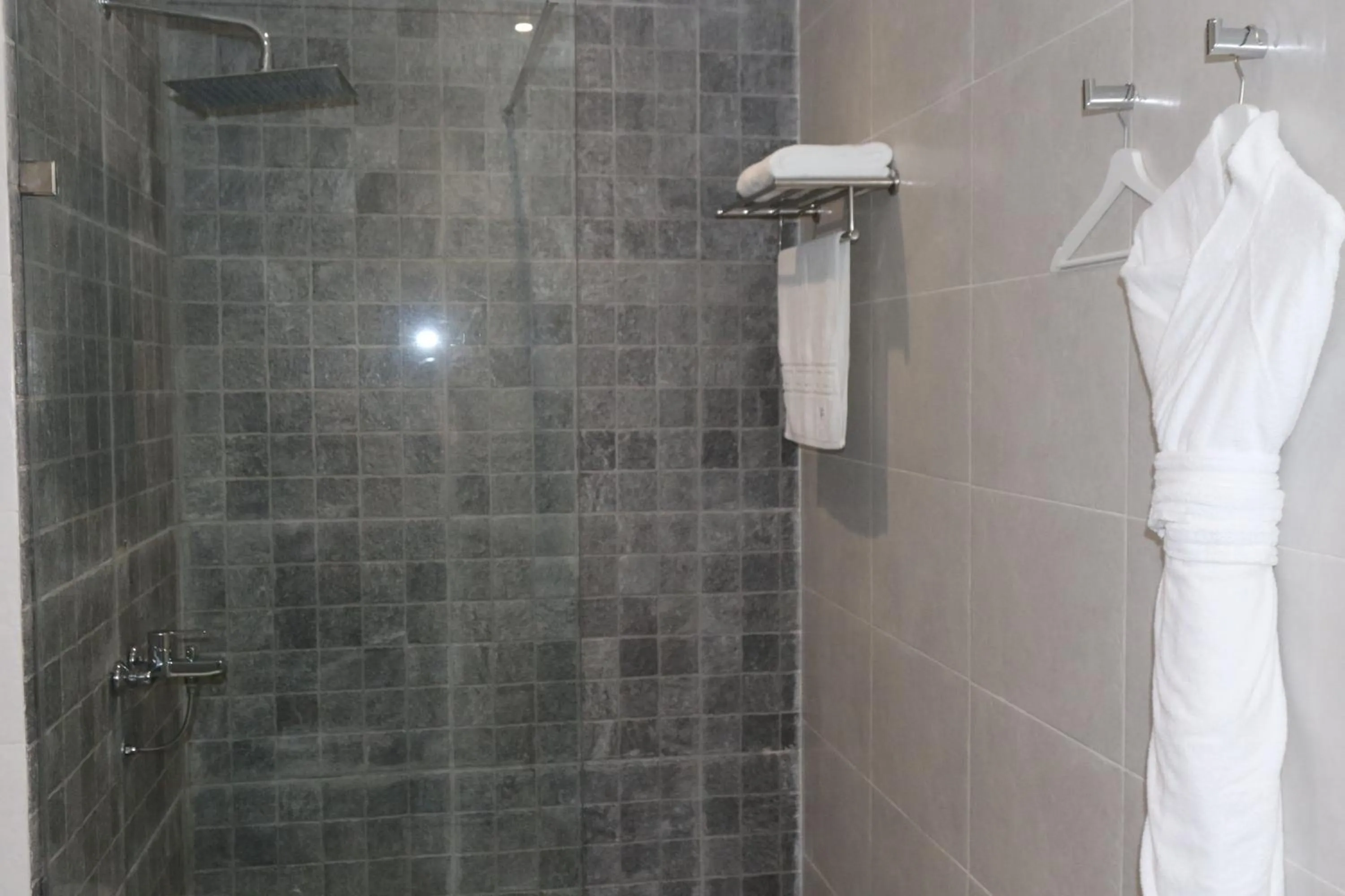 Shower in Dakhla Boarding Hotel & Restaurant