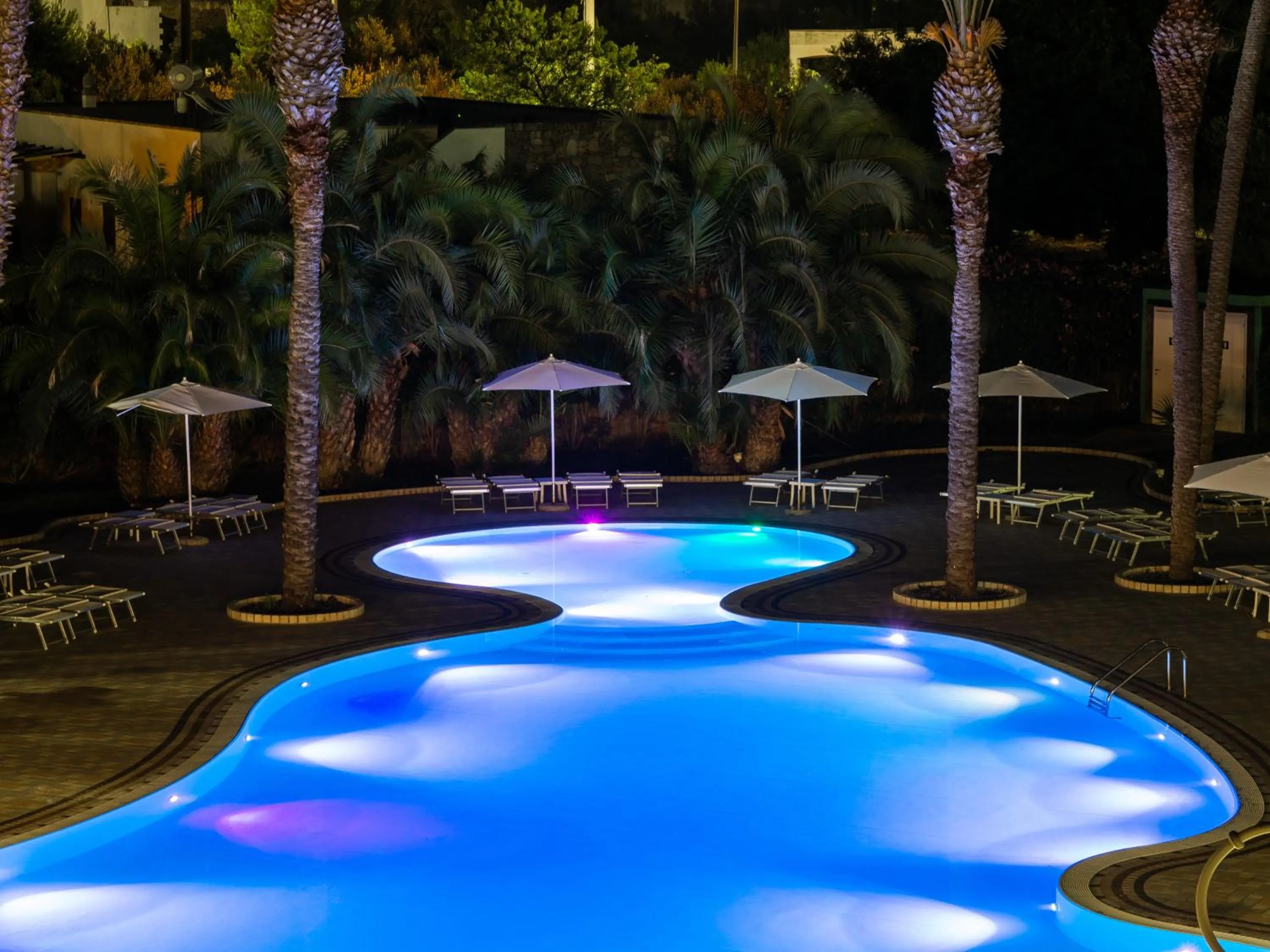 Giardino Dei Pini - Boutique Hotel