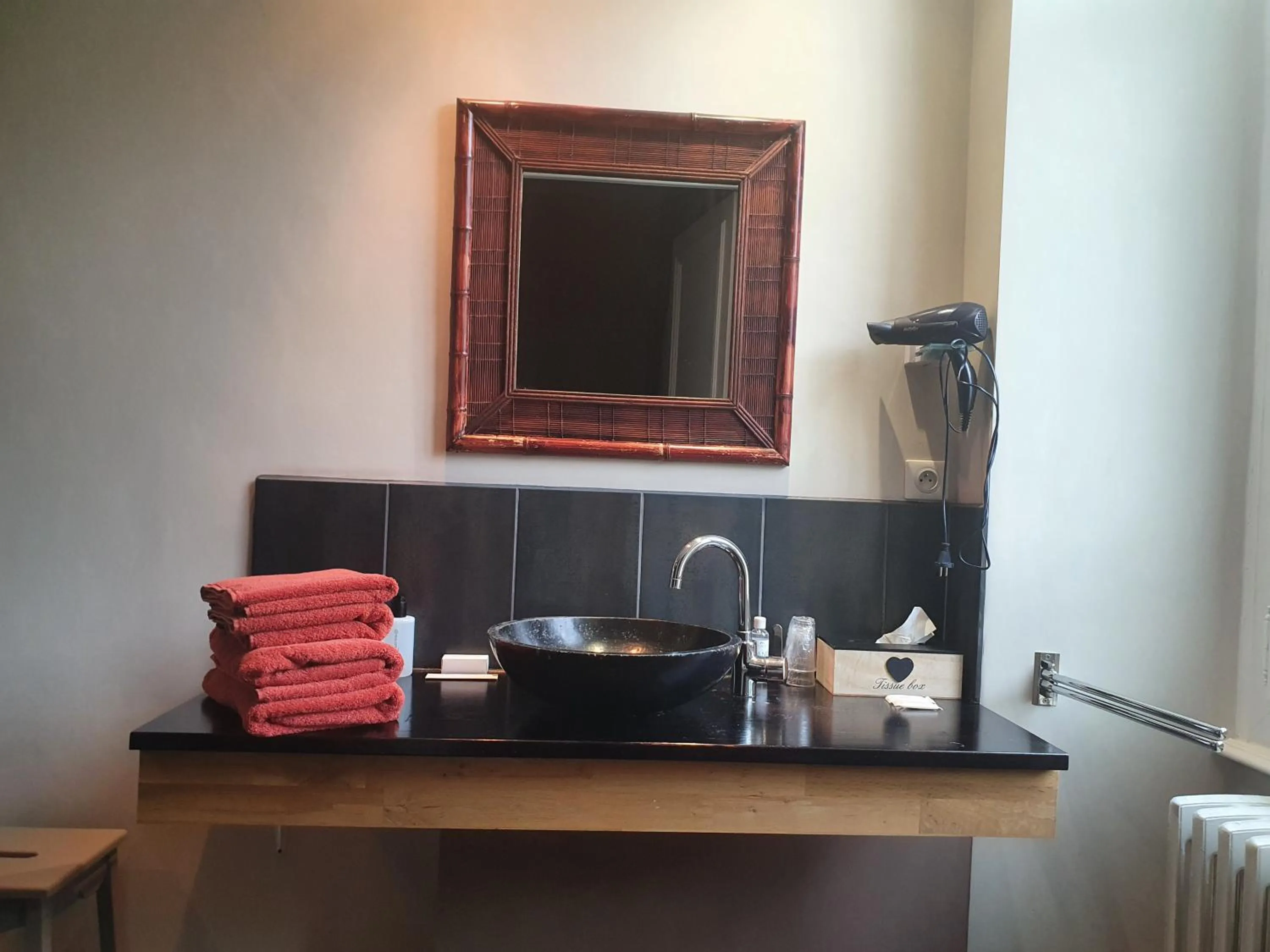 Bathroom in Chateau de Viviez