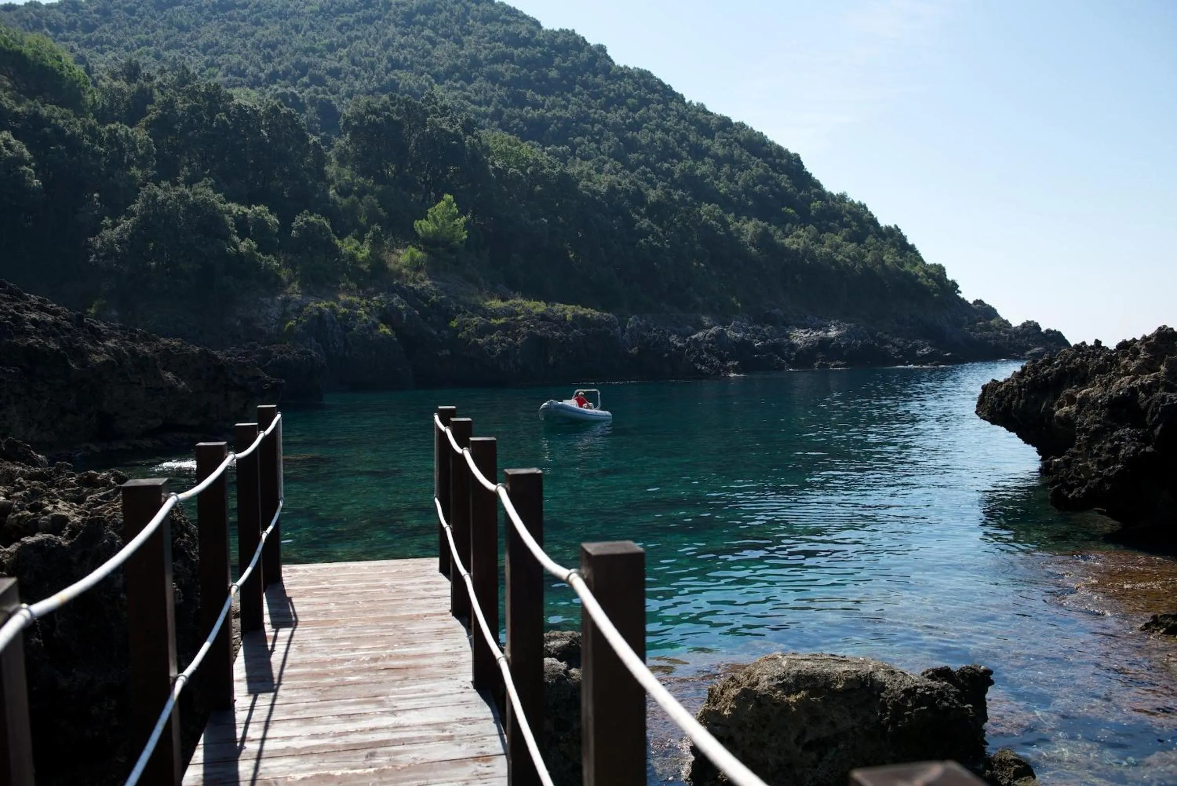 Day in Romantic Hotel & Restaurant Villa Cheta Elite