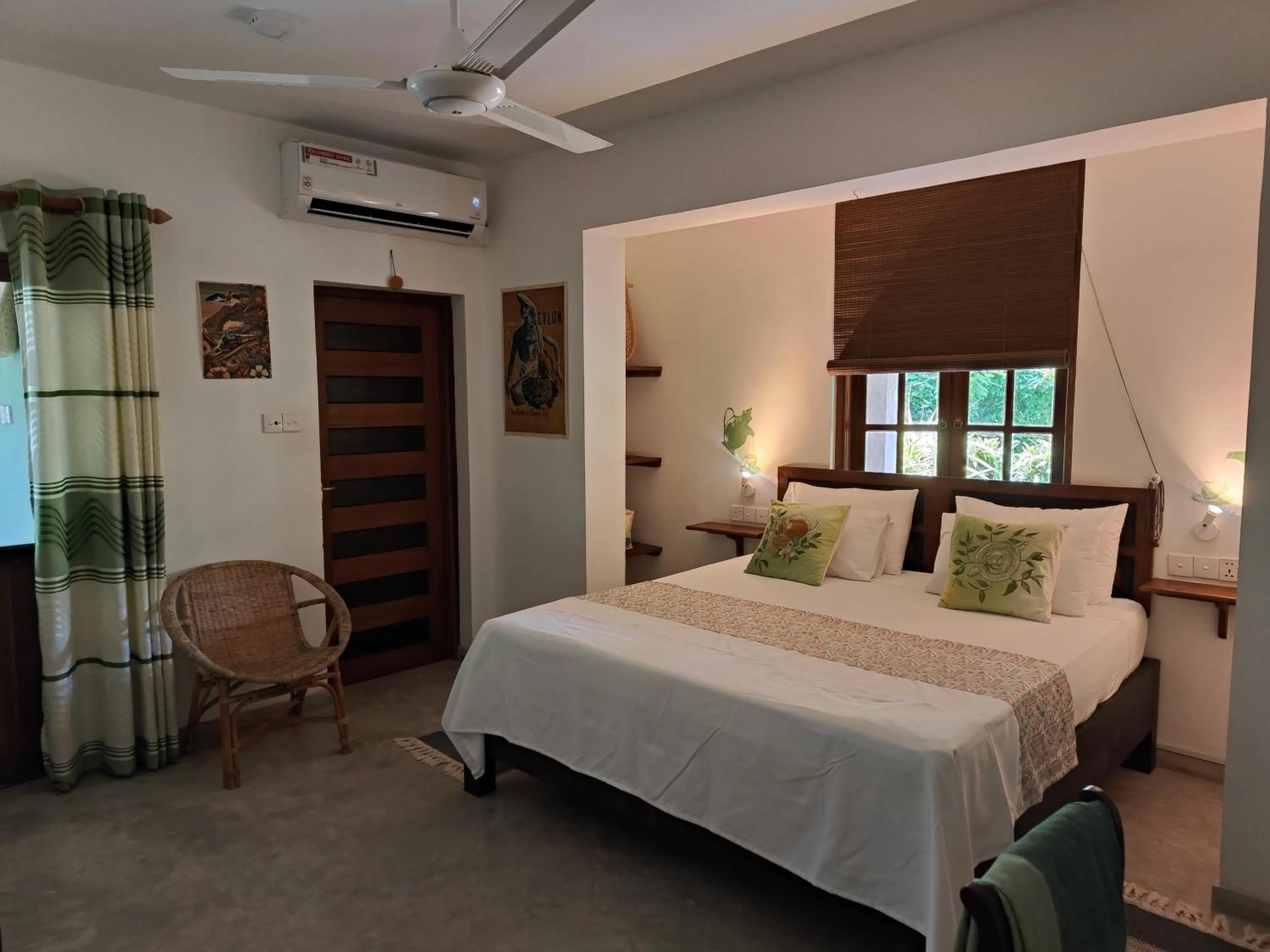 Bed in Villa Lyvie ayurvedic hotel