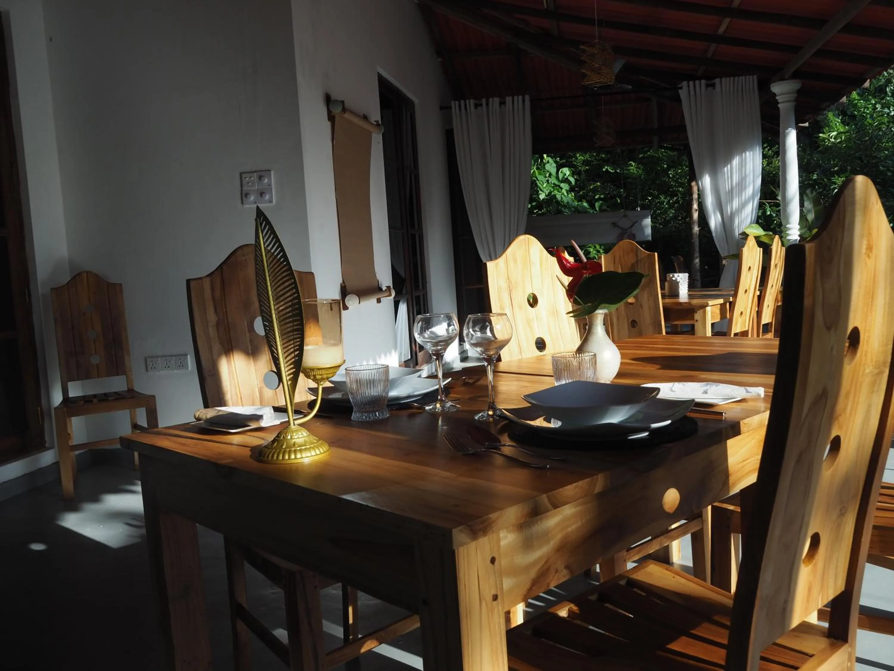 Restaurant/places to eat in Villa Lyvie ayurvedic hotel