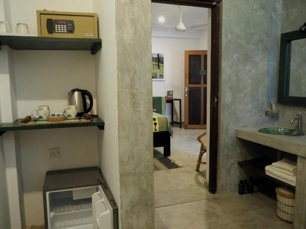 Bathroom in Villa Lyvie ayurvedic hotel