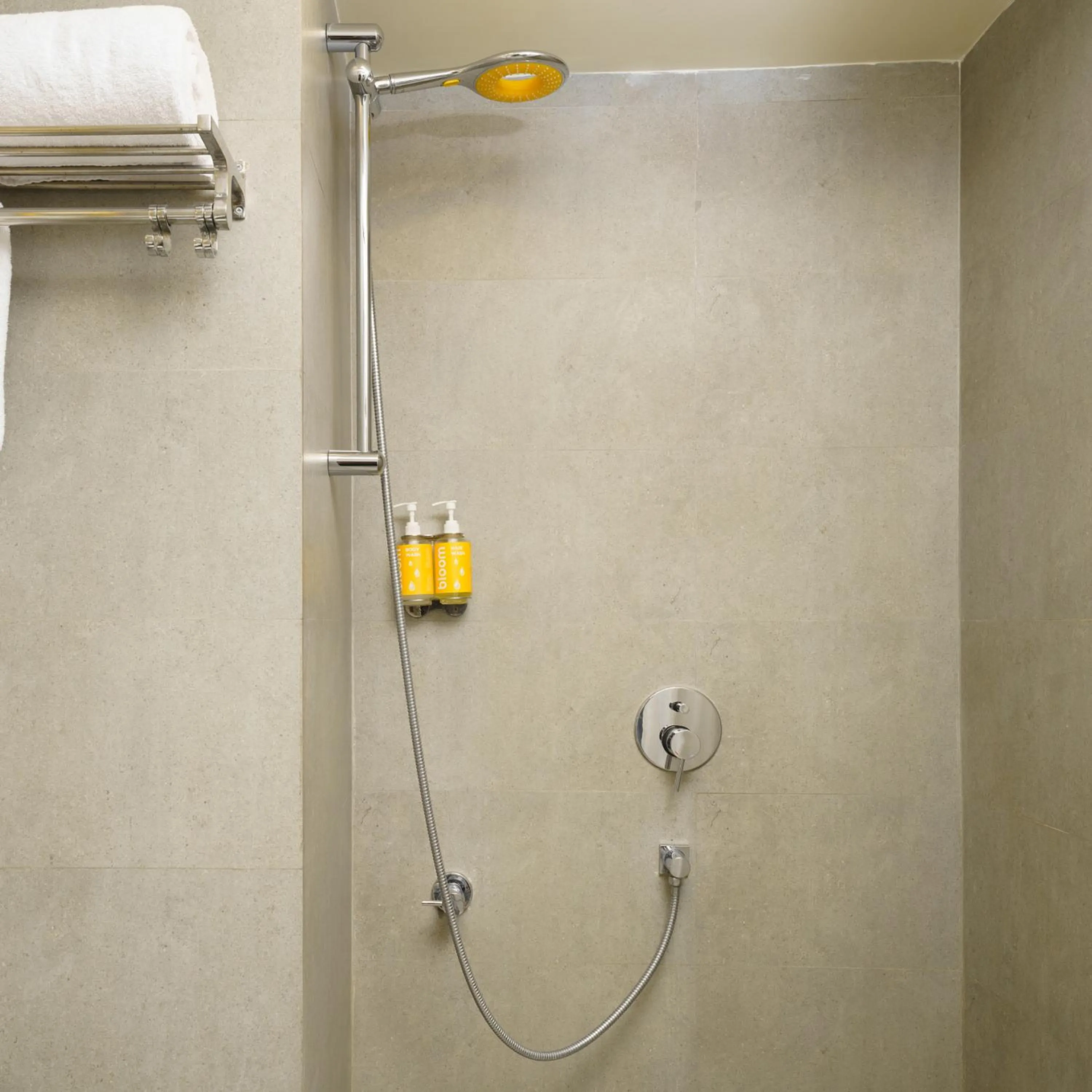 Bathroom in Bloom Hotel - Sector 62