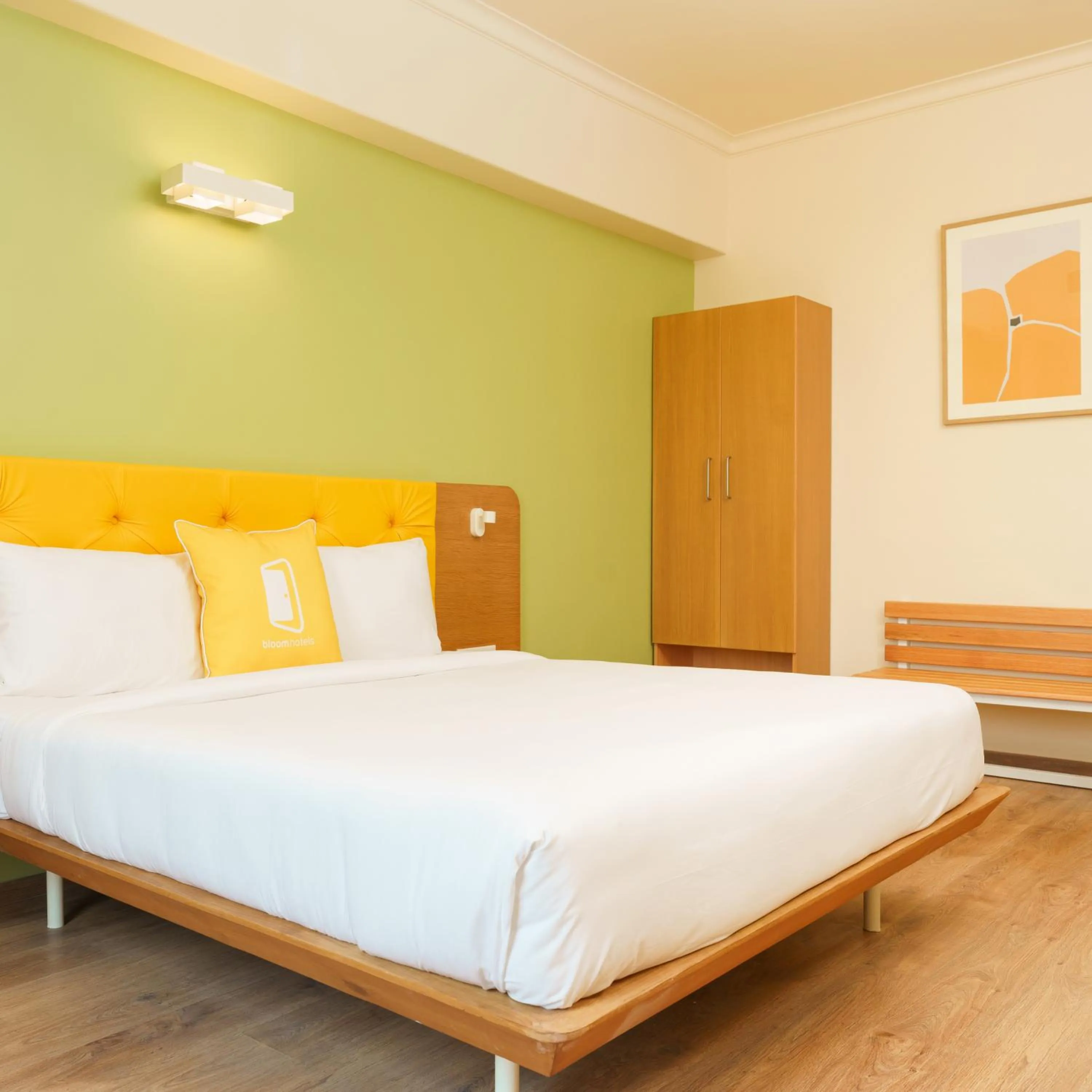 Bed in Bloom Hotel - Sector 62