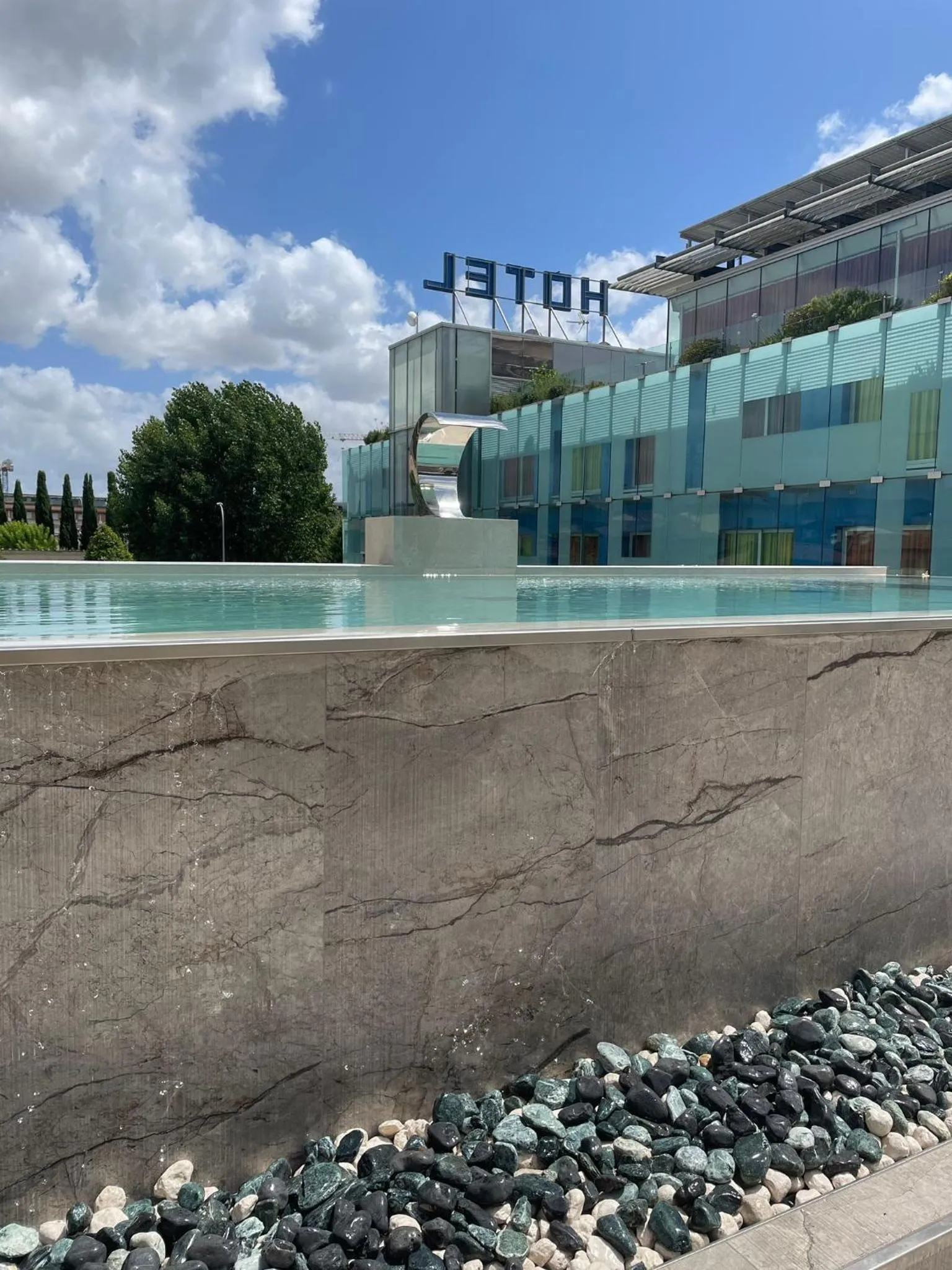 Swimming pool in San Ranieri Hotel