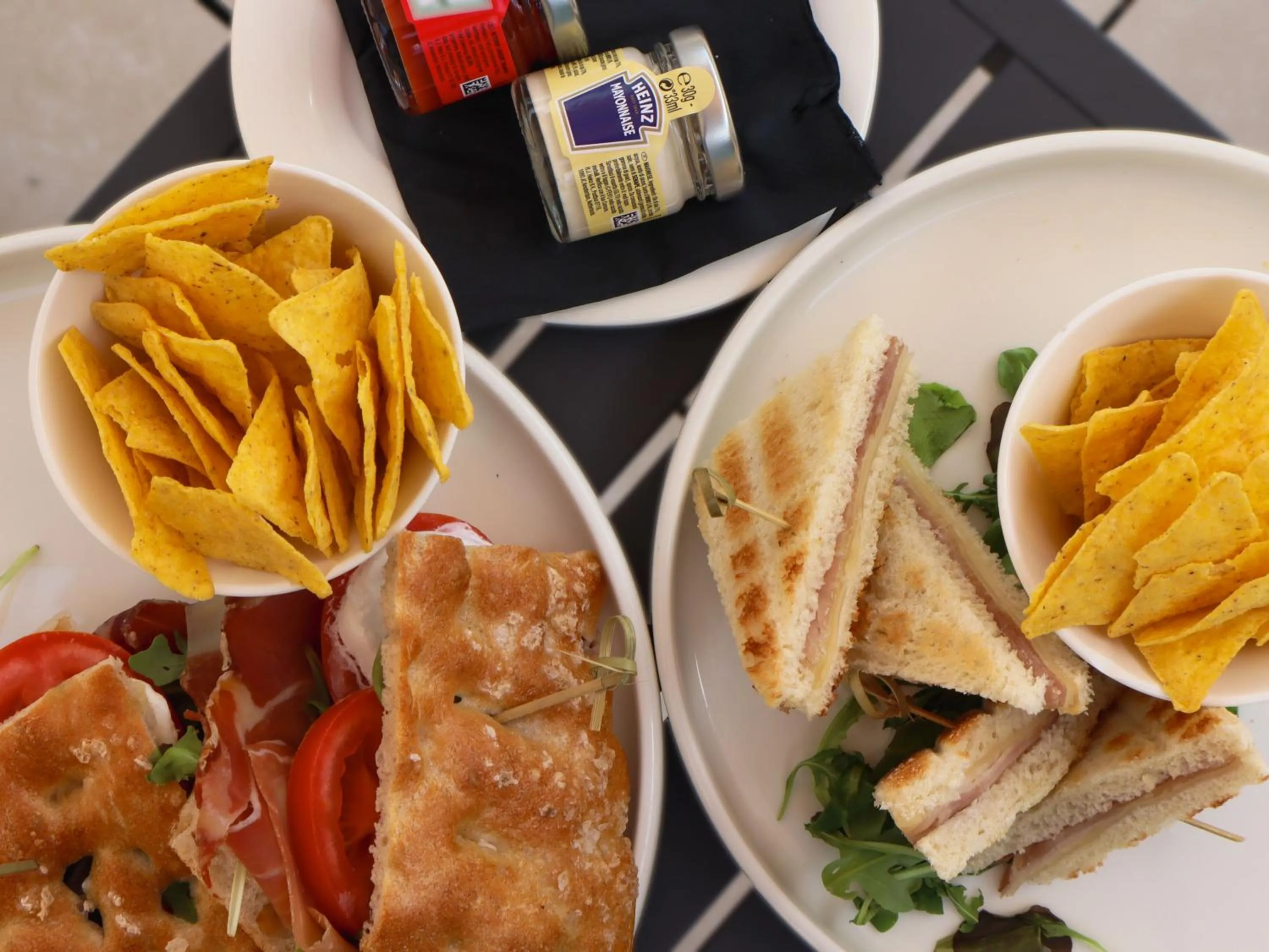 Food and drinks in San Ranieri Hotel