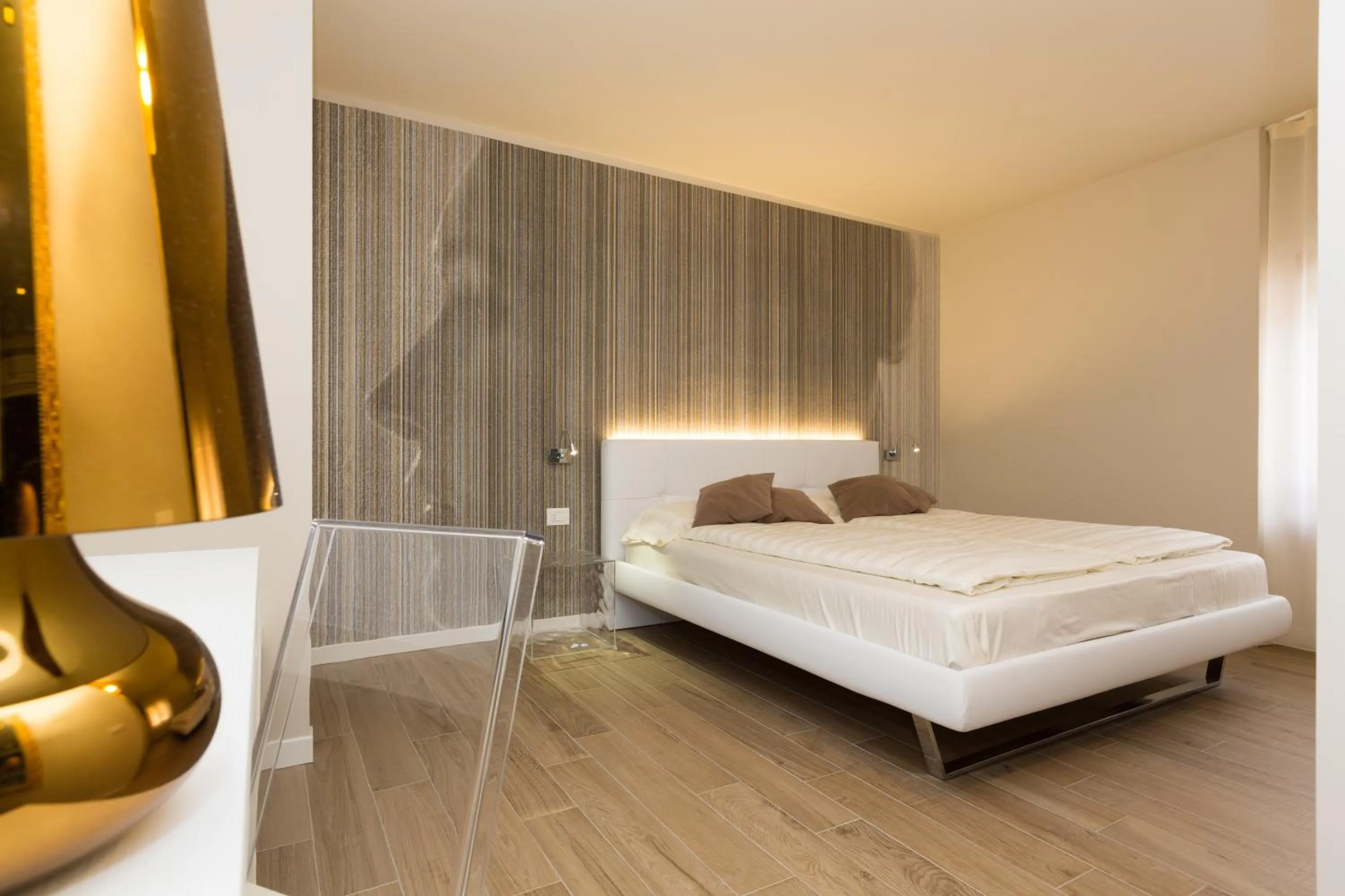 Photo of the whole room, Bed in Pace 1954 Hotel