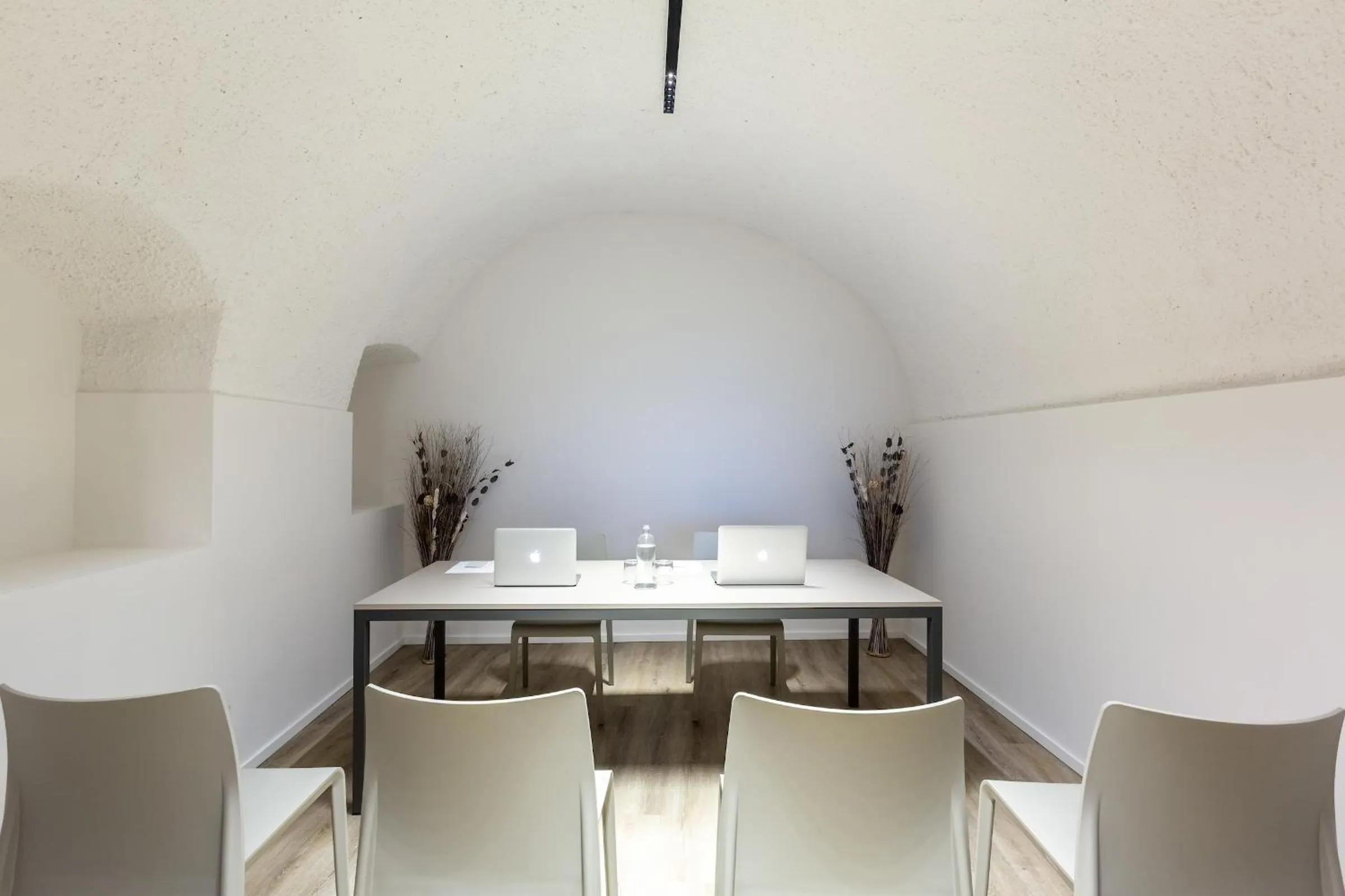 Meeting/conference room in Pace 1954 Hotel