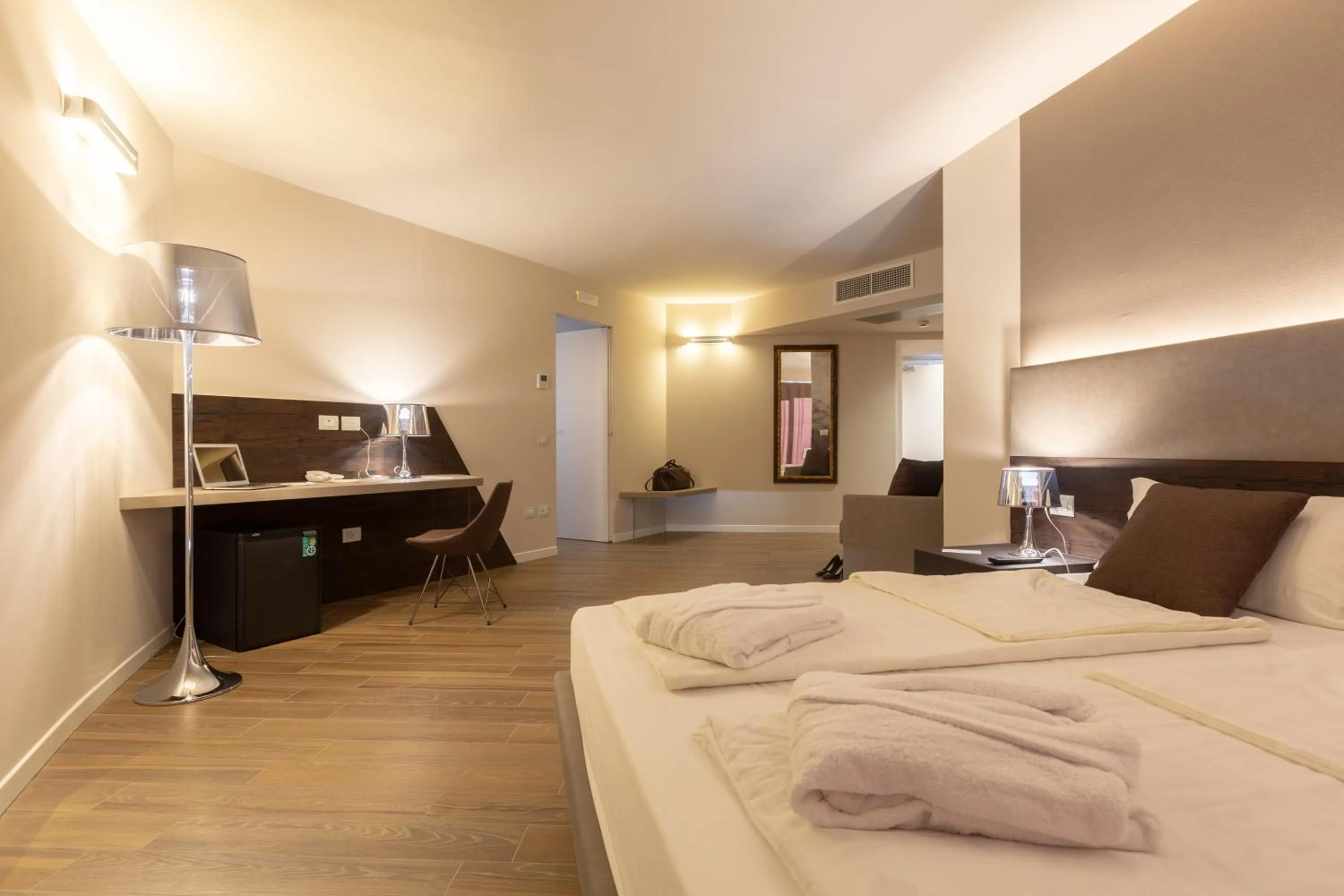 Bedroom, Bed in Pace 1954 Hotel