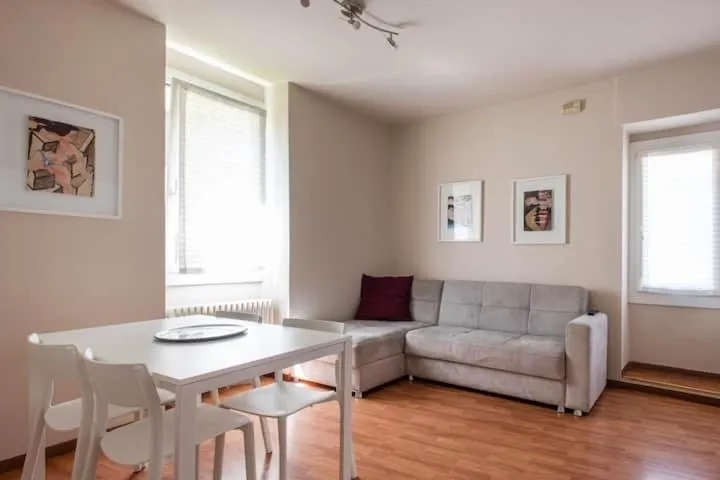 Seating area in Pace 1954 Hotel