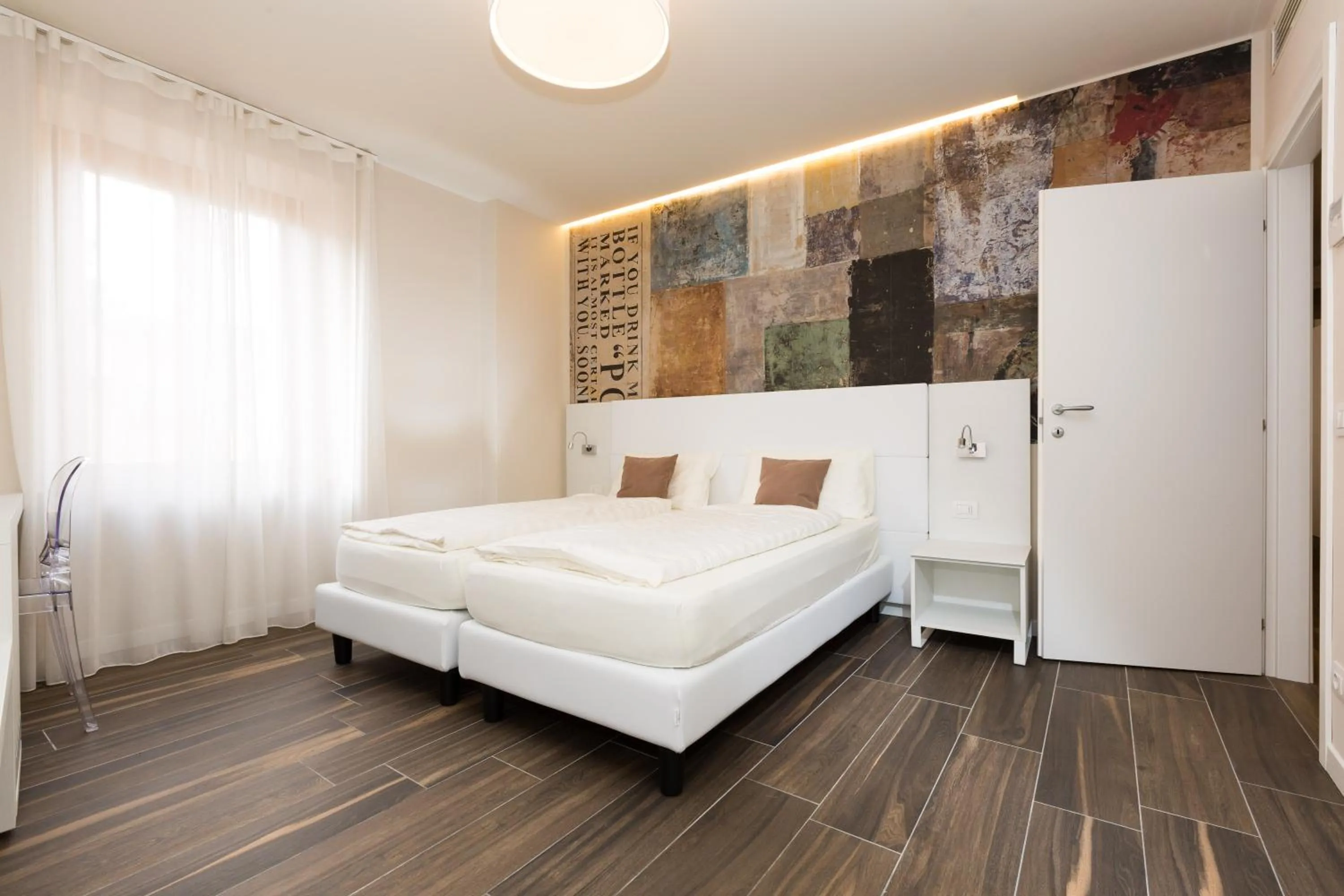 Photo of the whole room, Bed in Pace 1954 Hotel