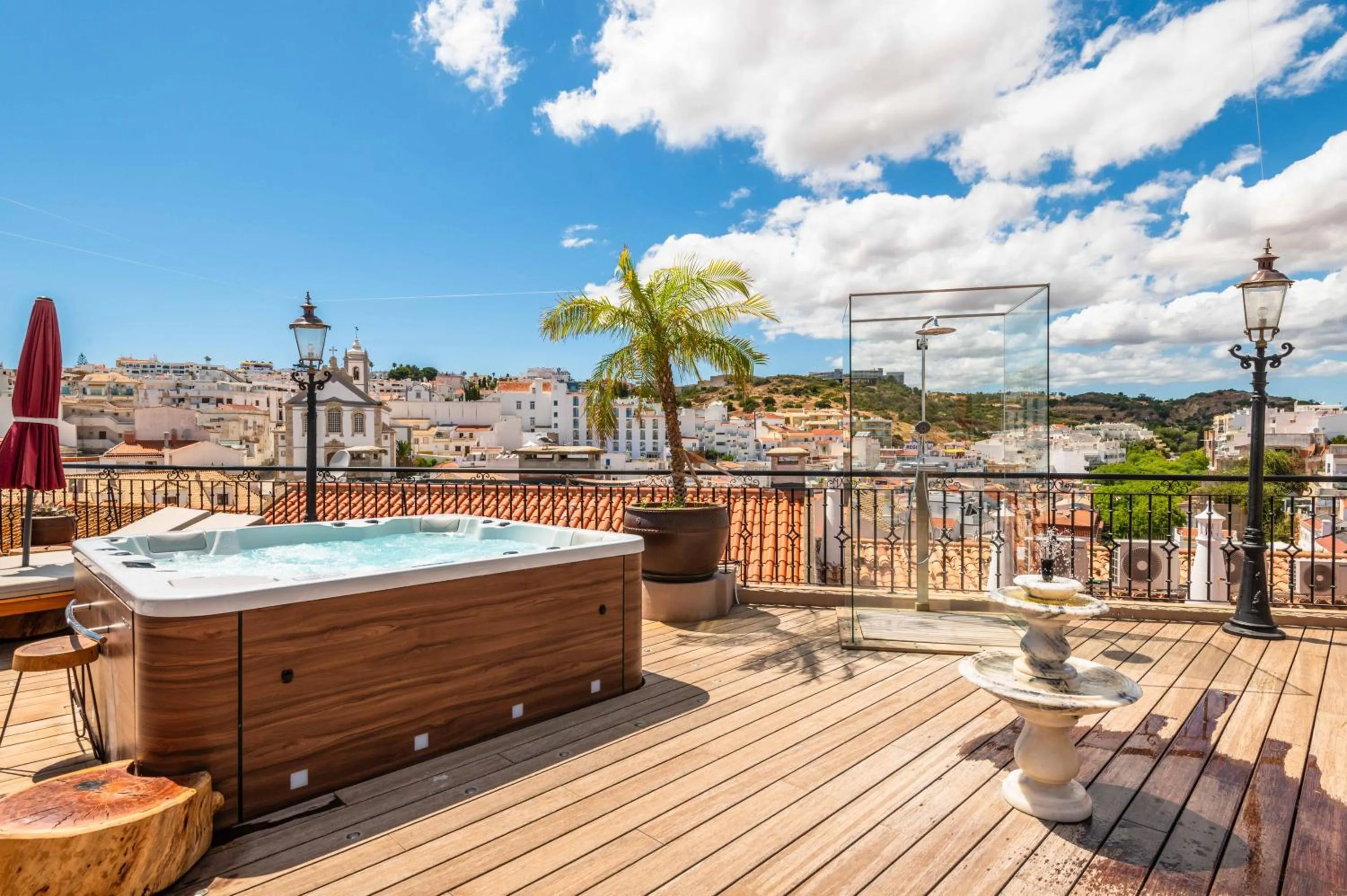 Hot Tub in Vila Origens Boutique Hotel Albufeira – Adults Only