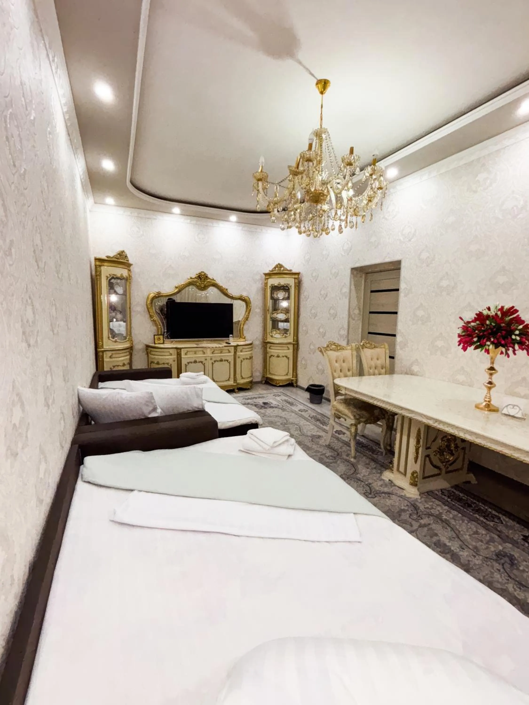 Bedroom, Bed in Fayzli GuestHouse