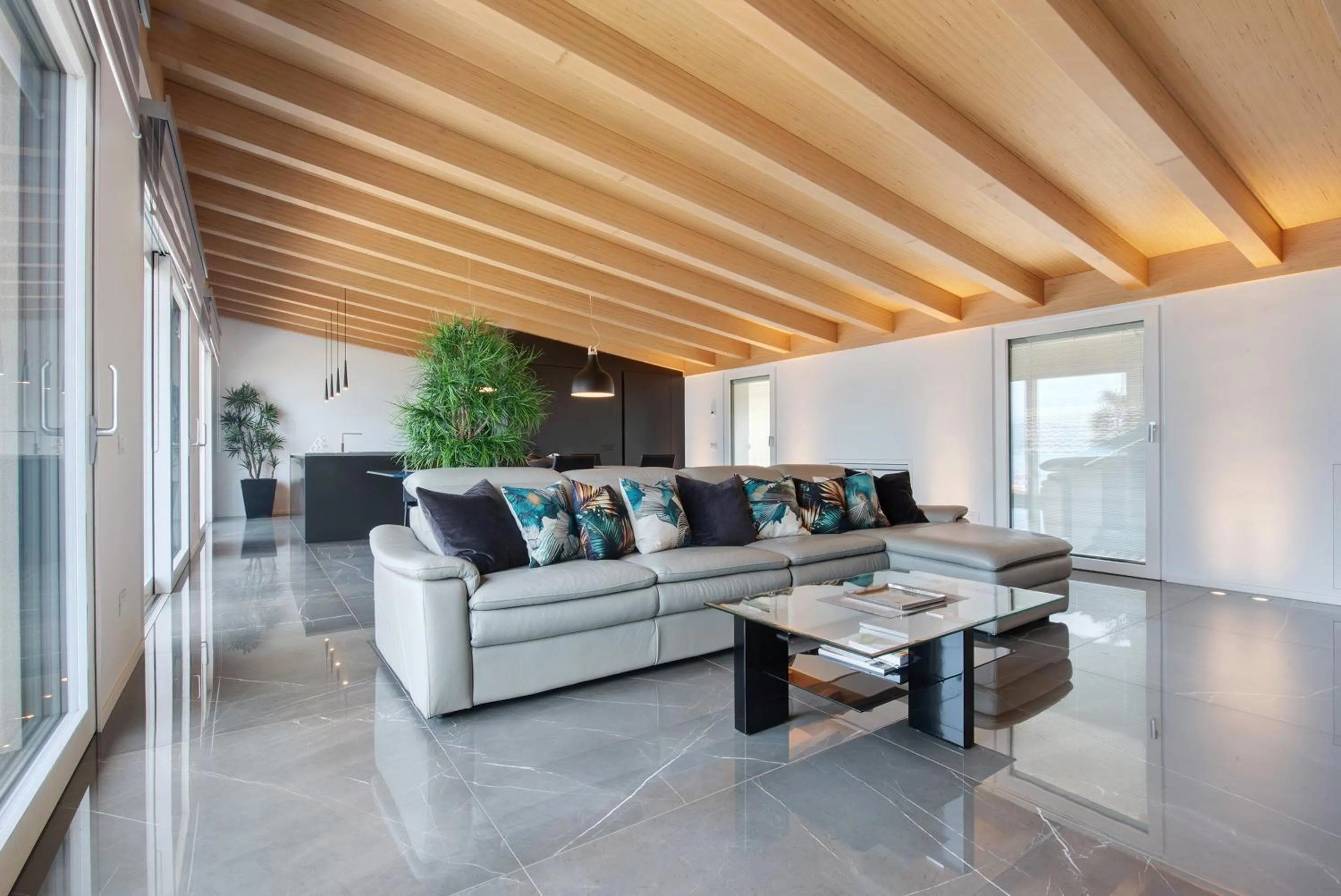 Property building in Luxury Lakefront Penthouse