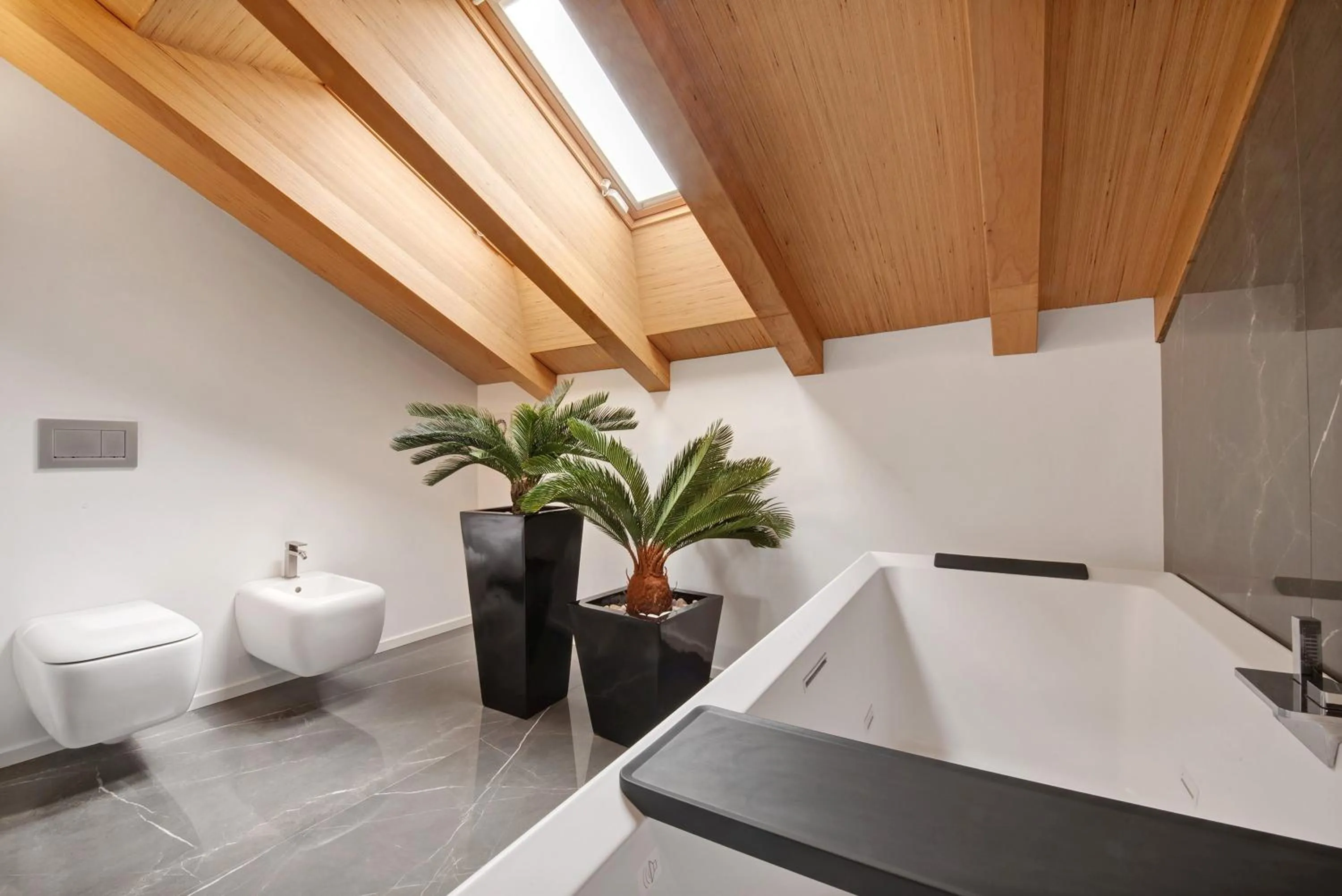 Bathroom in Luxury Lakefront Penthouse
