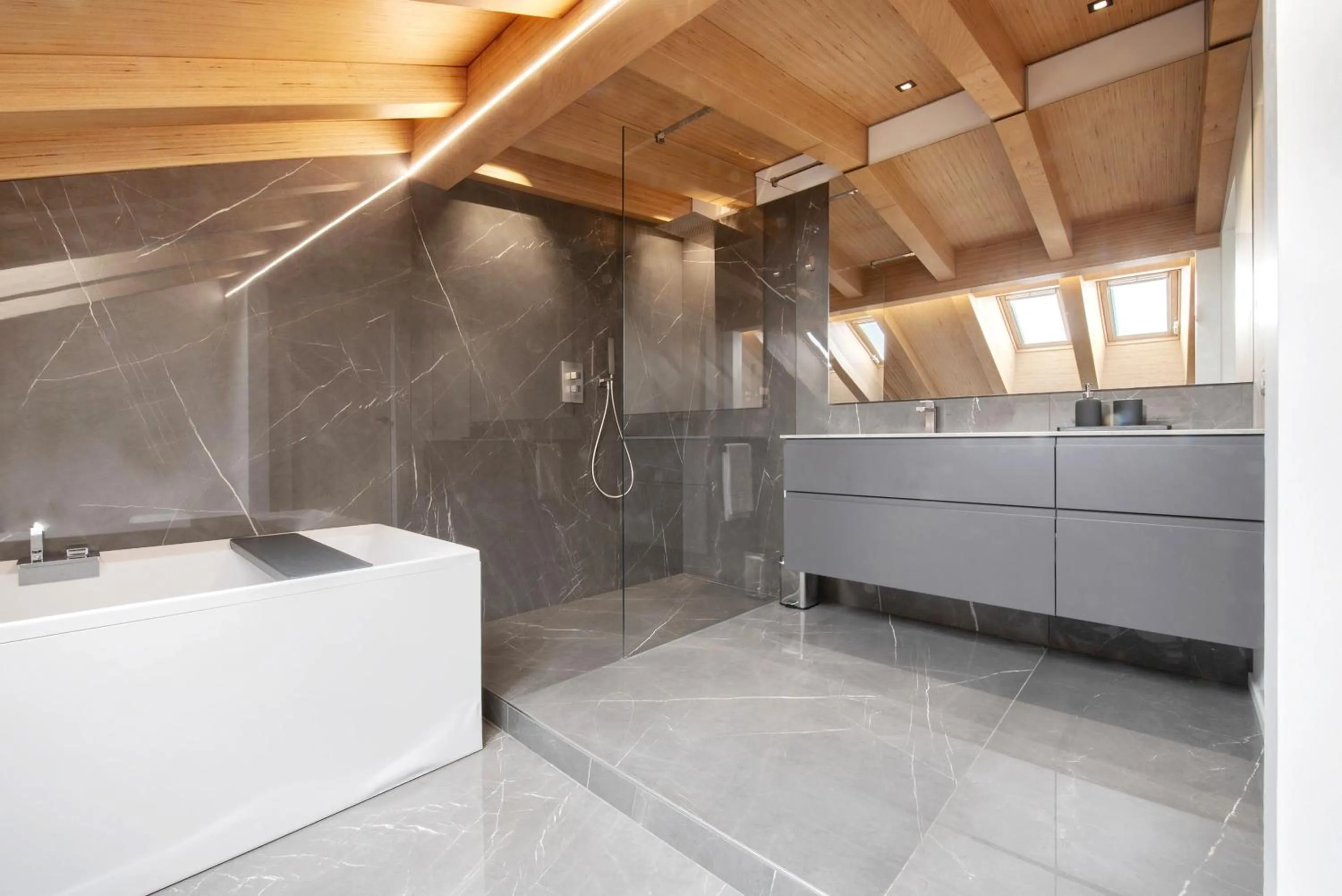 Bathroom in Luxury Lakefront Penthouse