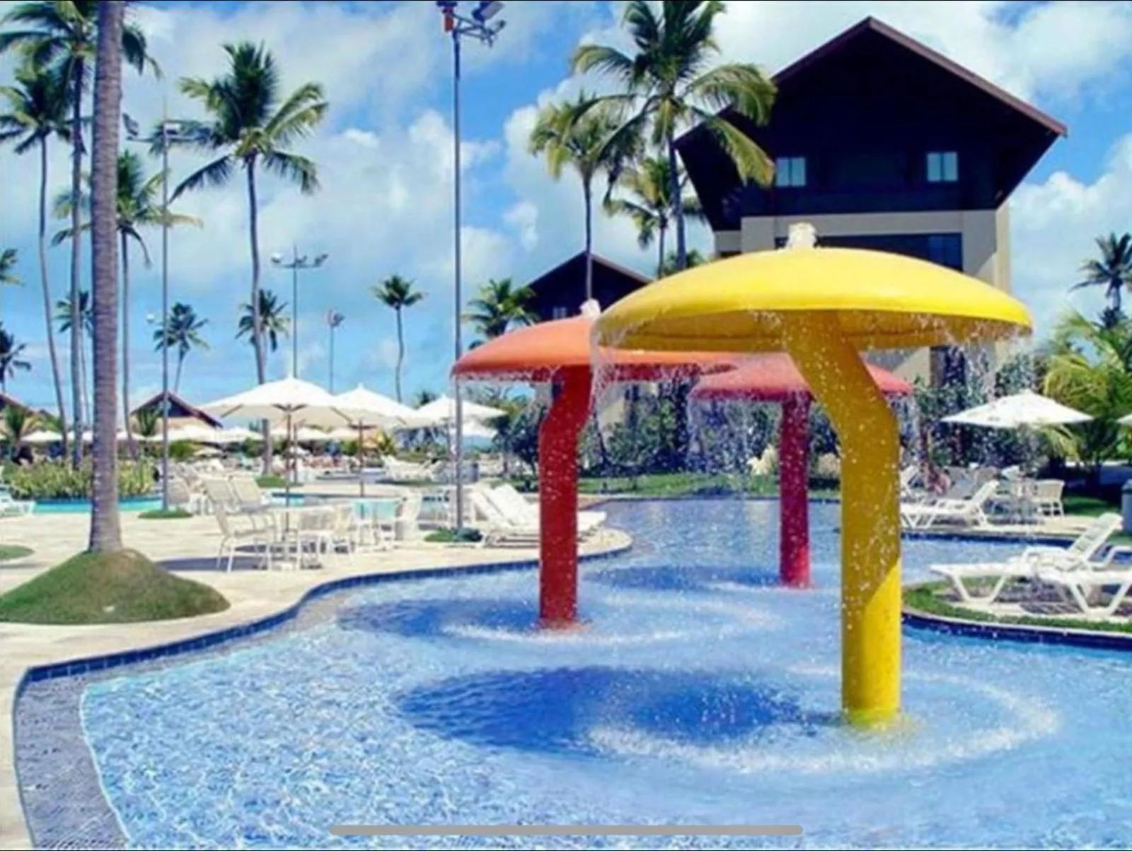Swimming pool in Porto de Galinhas Resort Marulhos