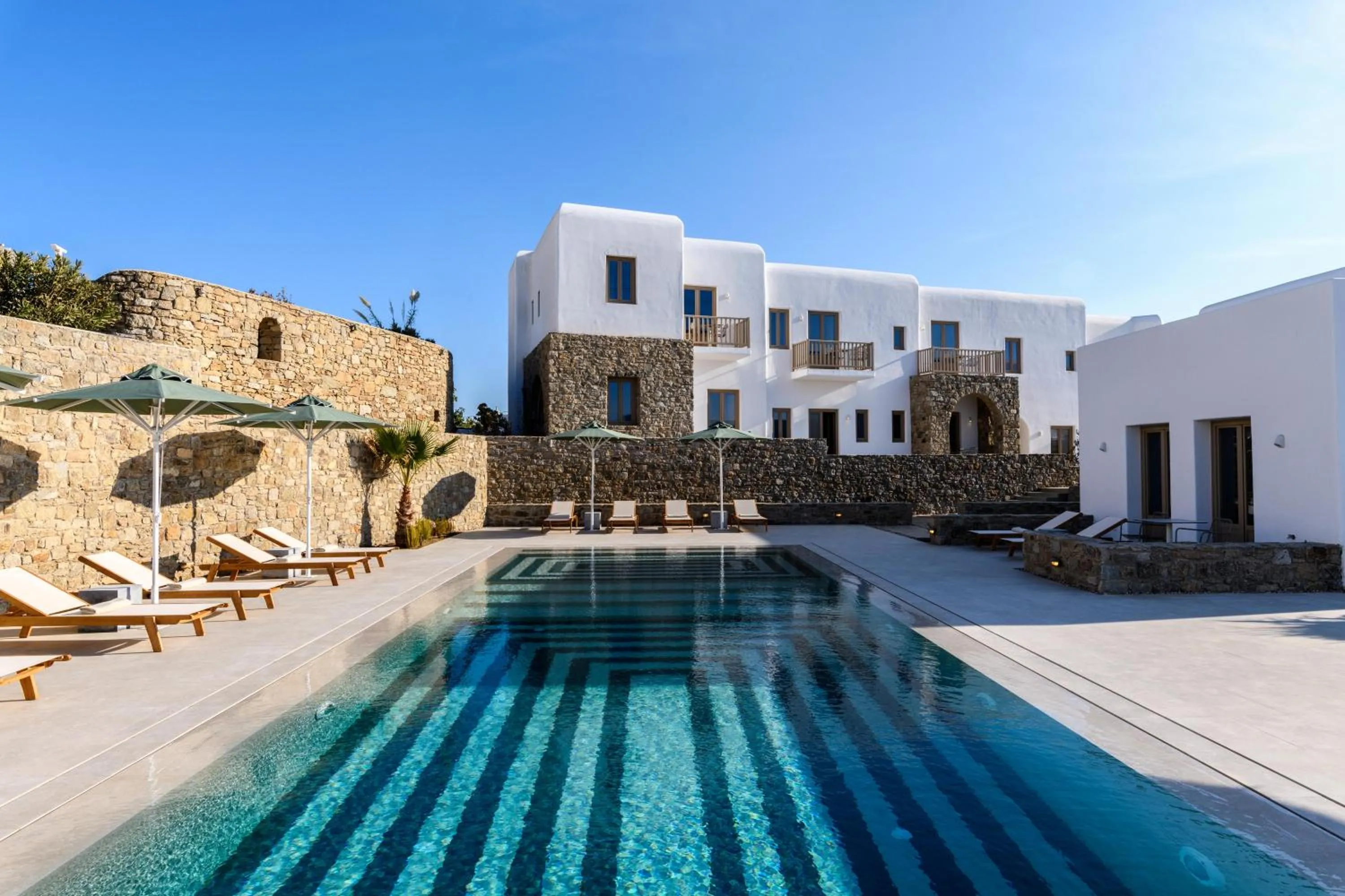 Property building in Camarades Mykonos