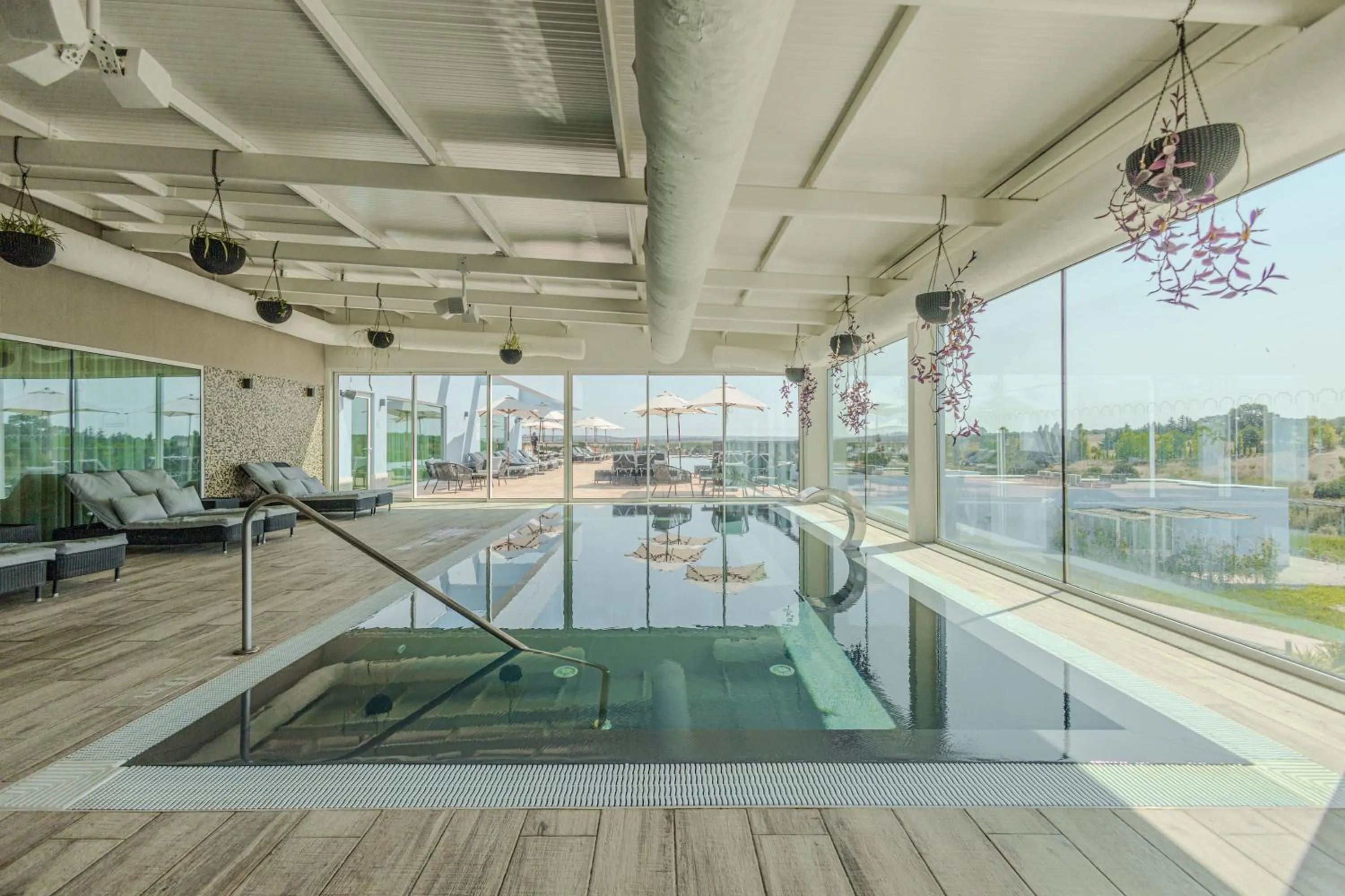 Swimming pool in Sleep & Nature Hotel