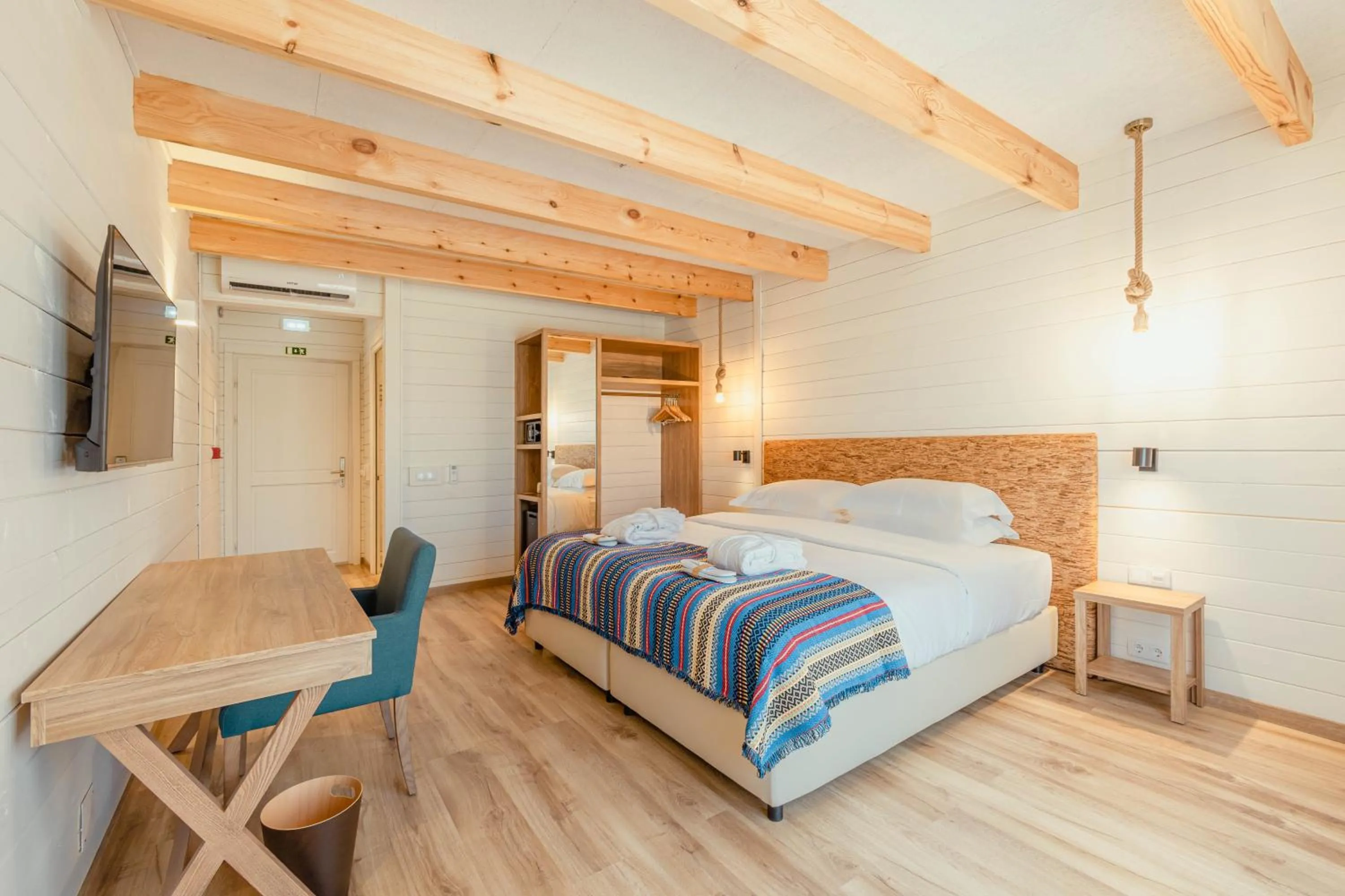 Bedroom, Bed in Sleep & Nature Hotel