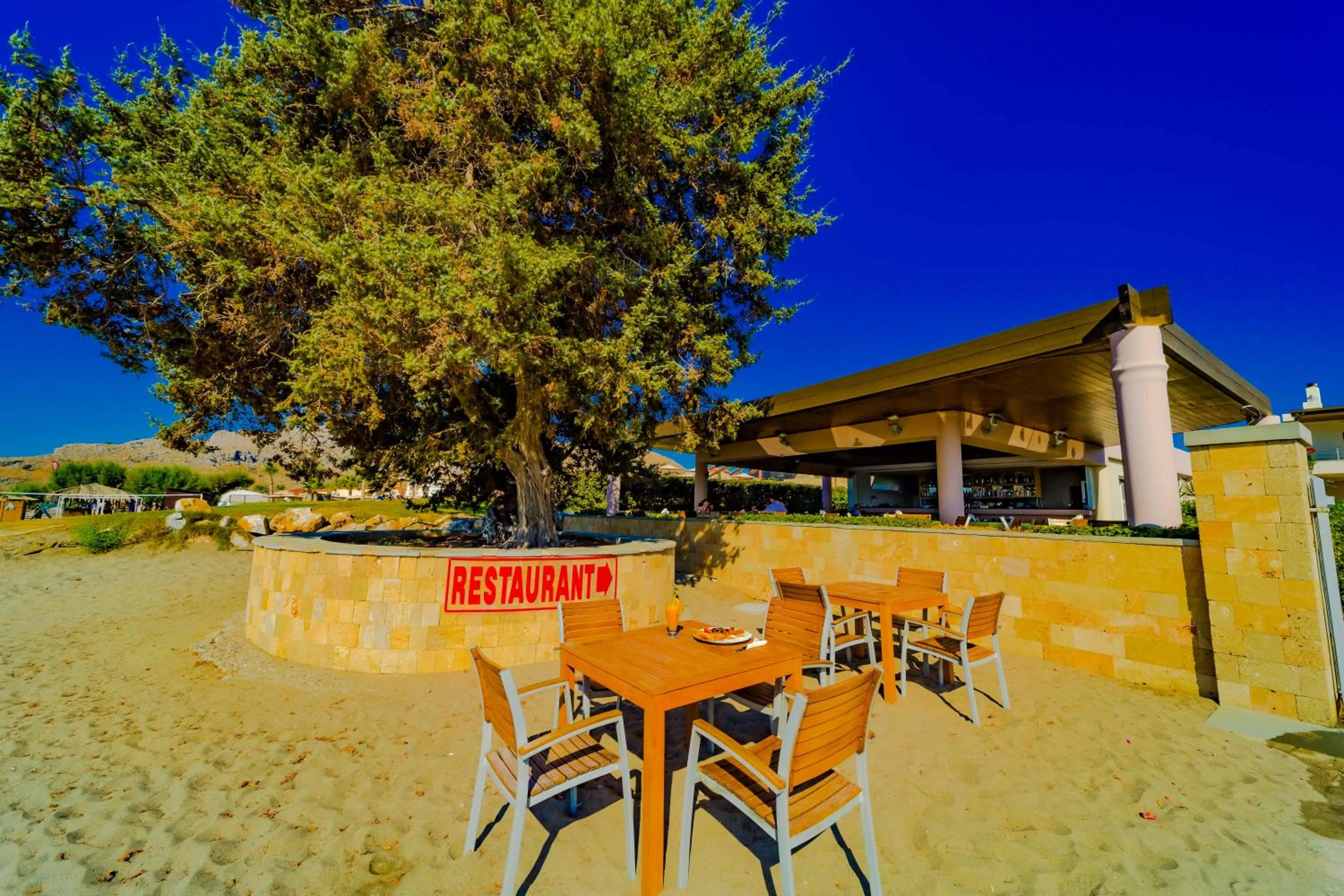 Day in Amaryllis front beach hotel