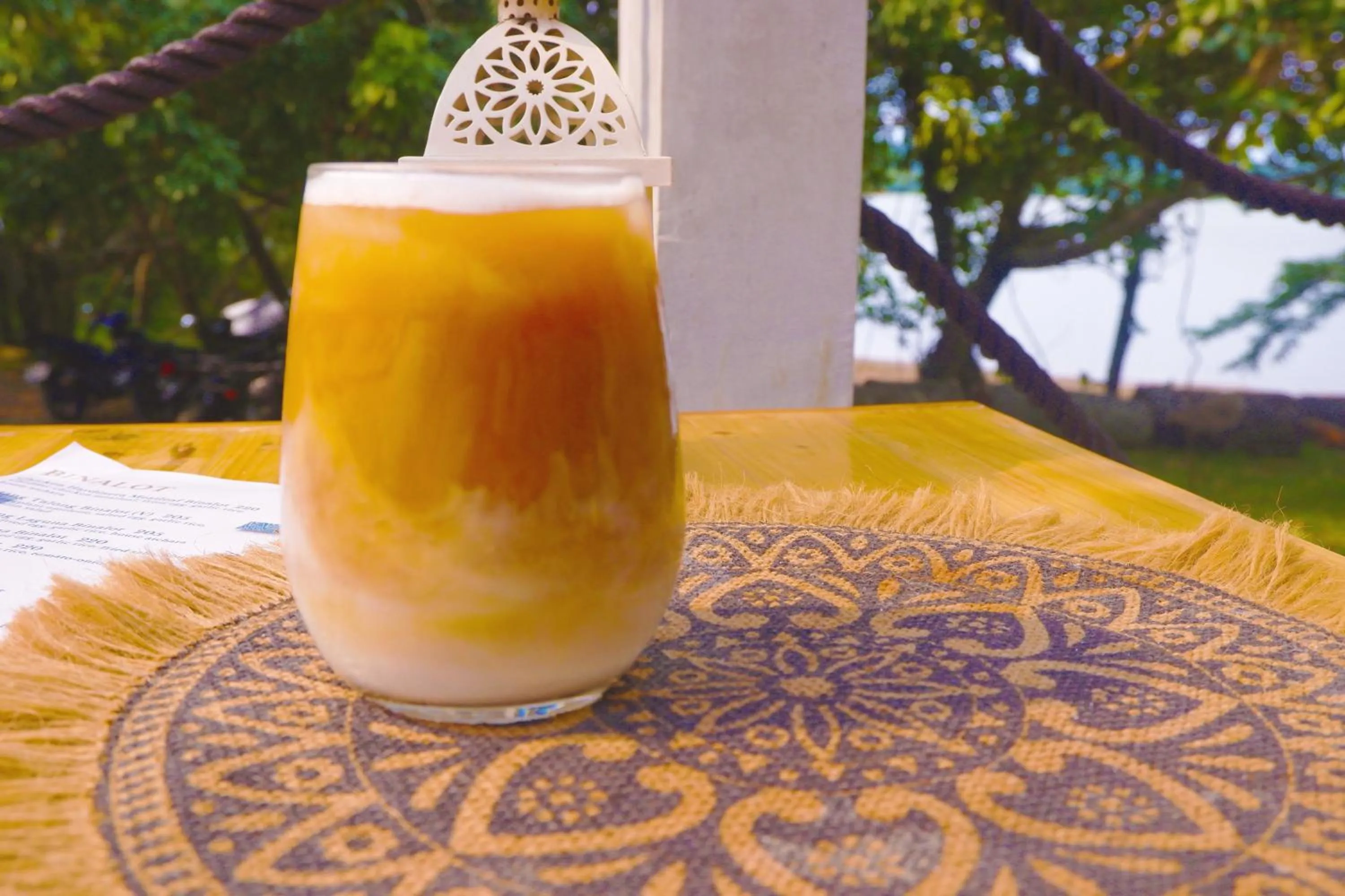 Drinks in Kaliraya Surf Kamp by Eco Hotels